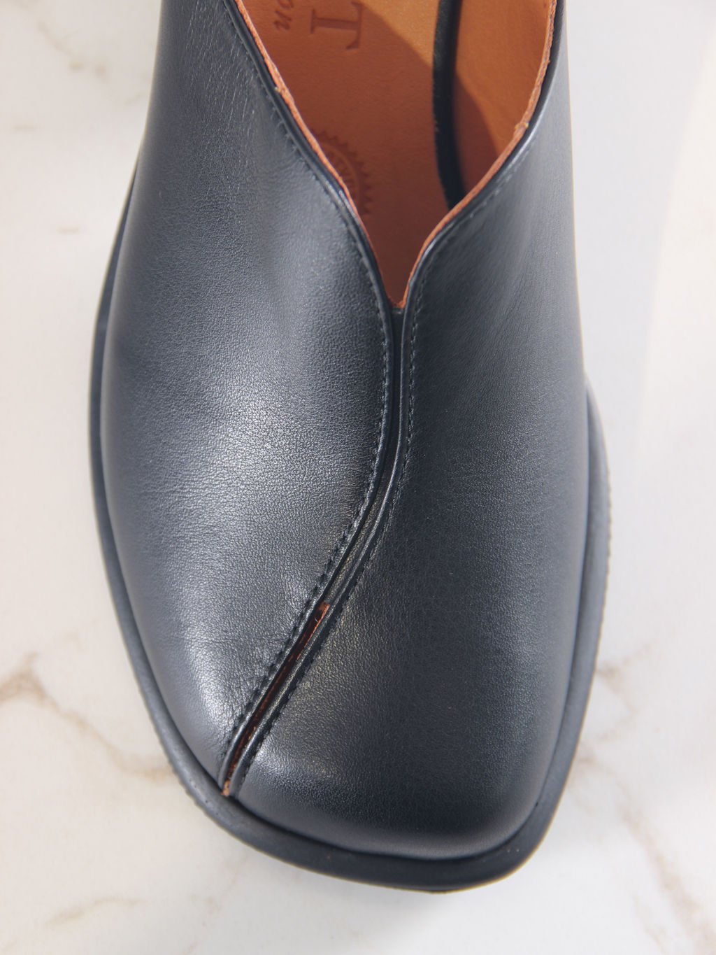 Сабо 5200.23663bl.Черный