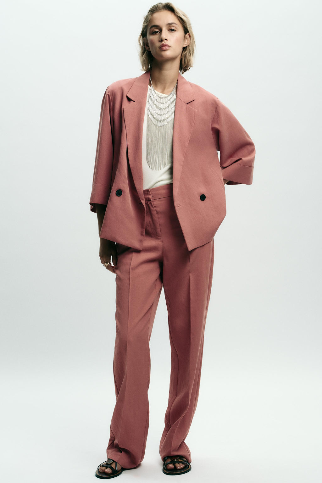 STRAIGHT-LEG TROUSERS WITH ELASTICATED WAIST