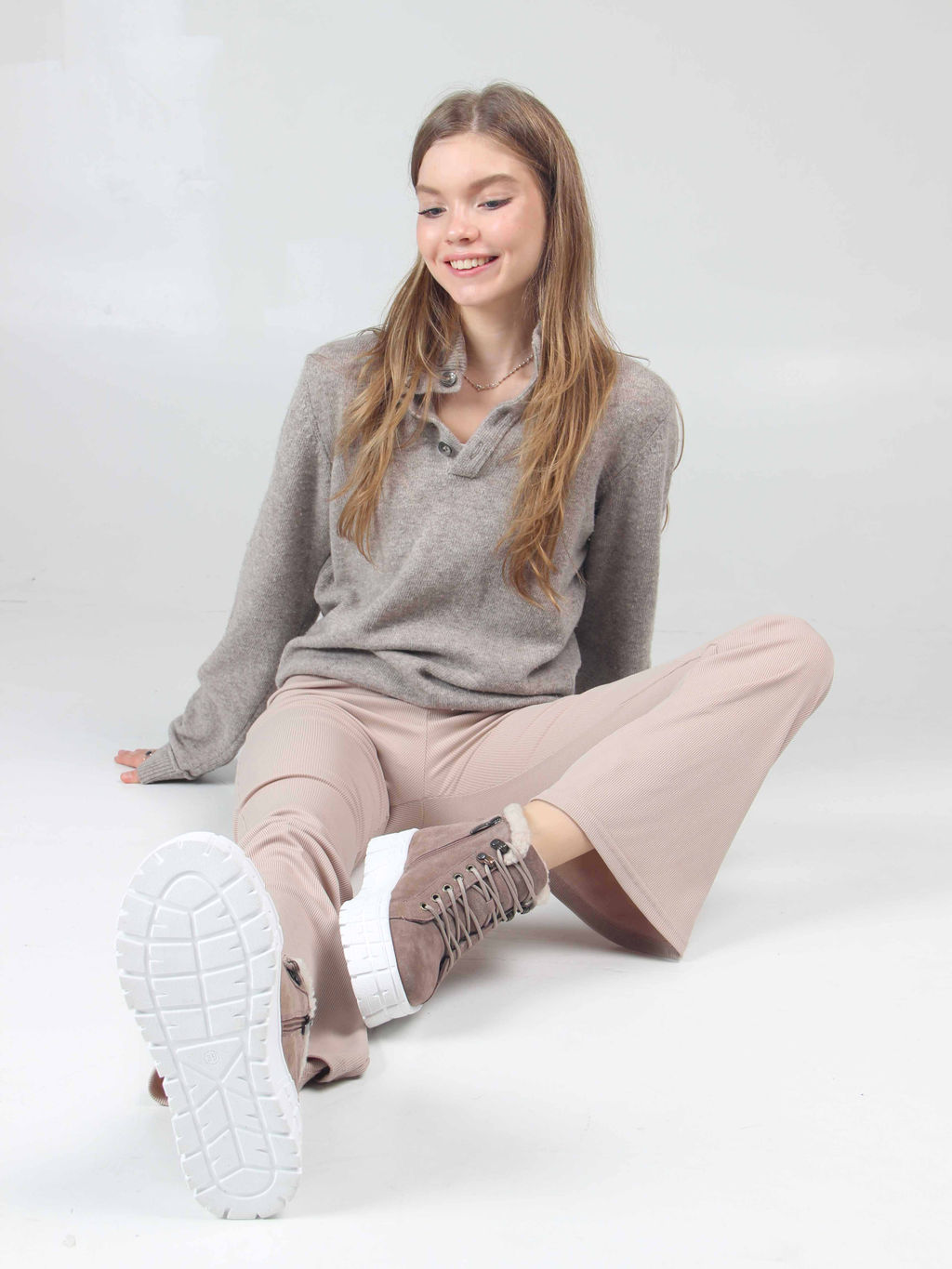 Ботинки 243.212131w. Капучино замша/Мех