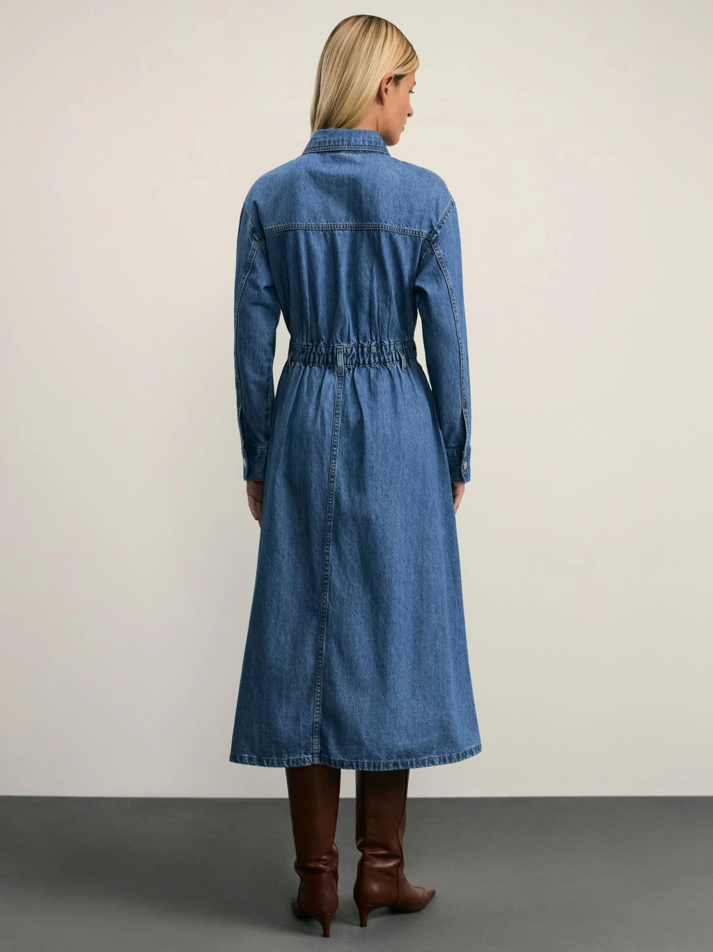 Джинсовое платье на пуговицах / Zarina  фото 7