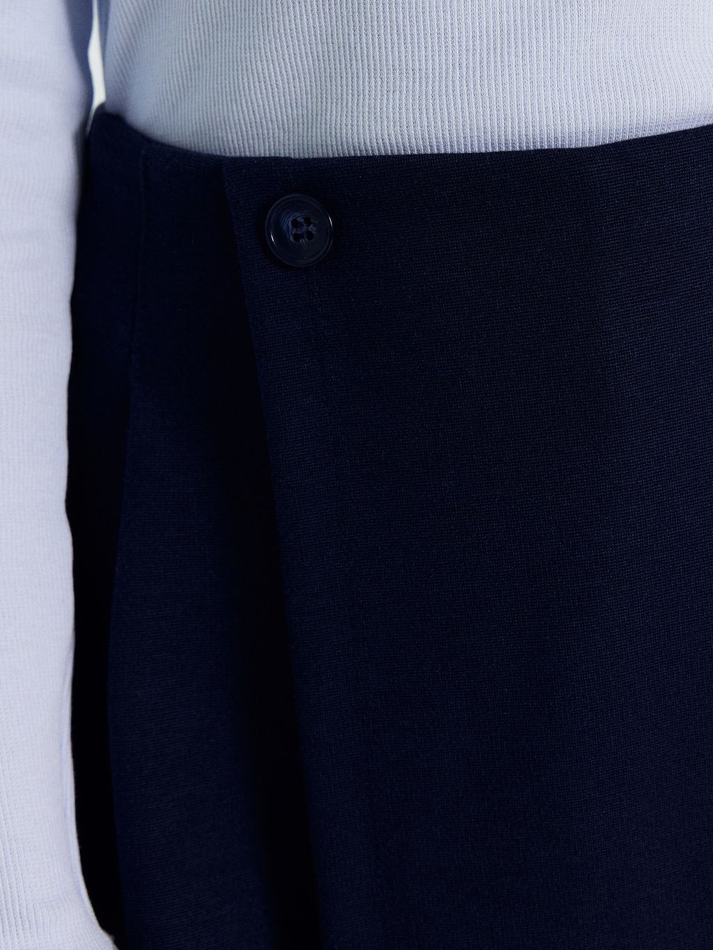 Шорты для девочек в синем цвете - Mark formelle фото 6