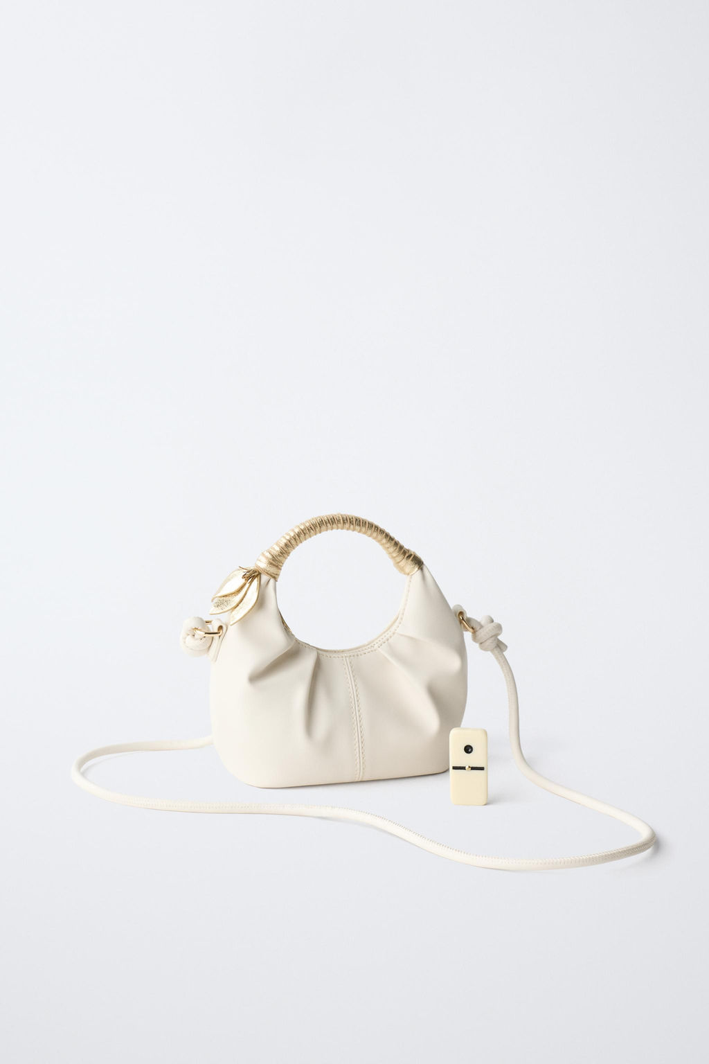 BOLSO BANDOLERA DETALLE FLOR / Blanco Crudo