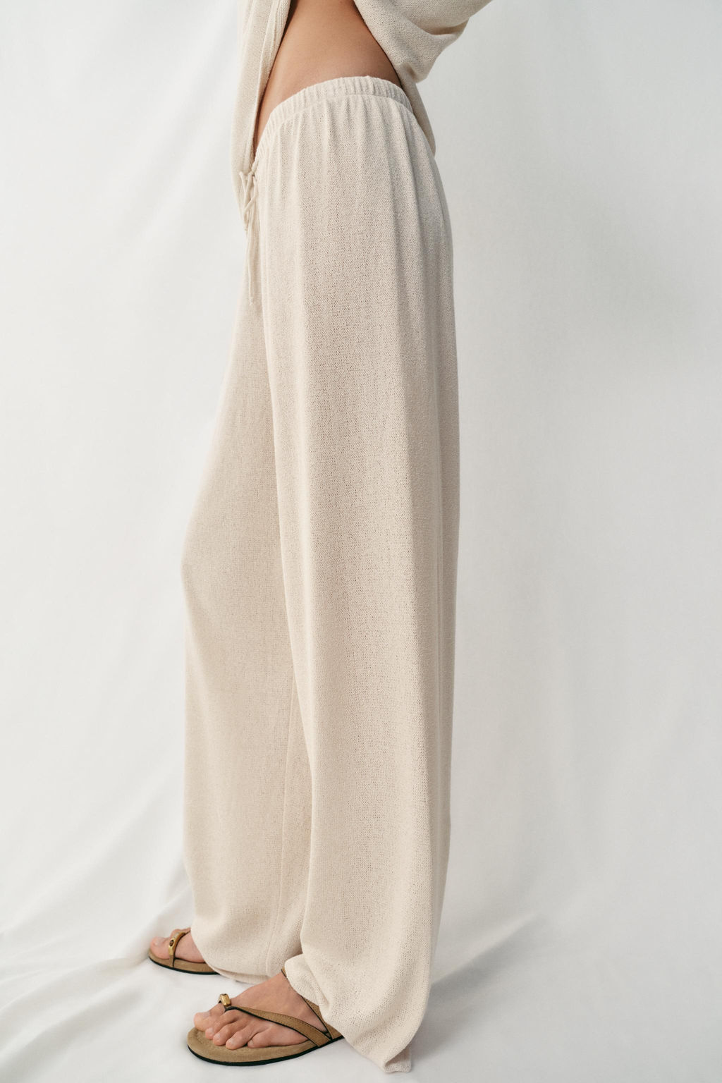 PANTAL?N R?STICO WIDE LEG / Beige claro - Zara фото 4