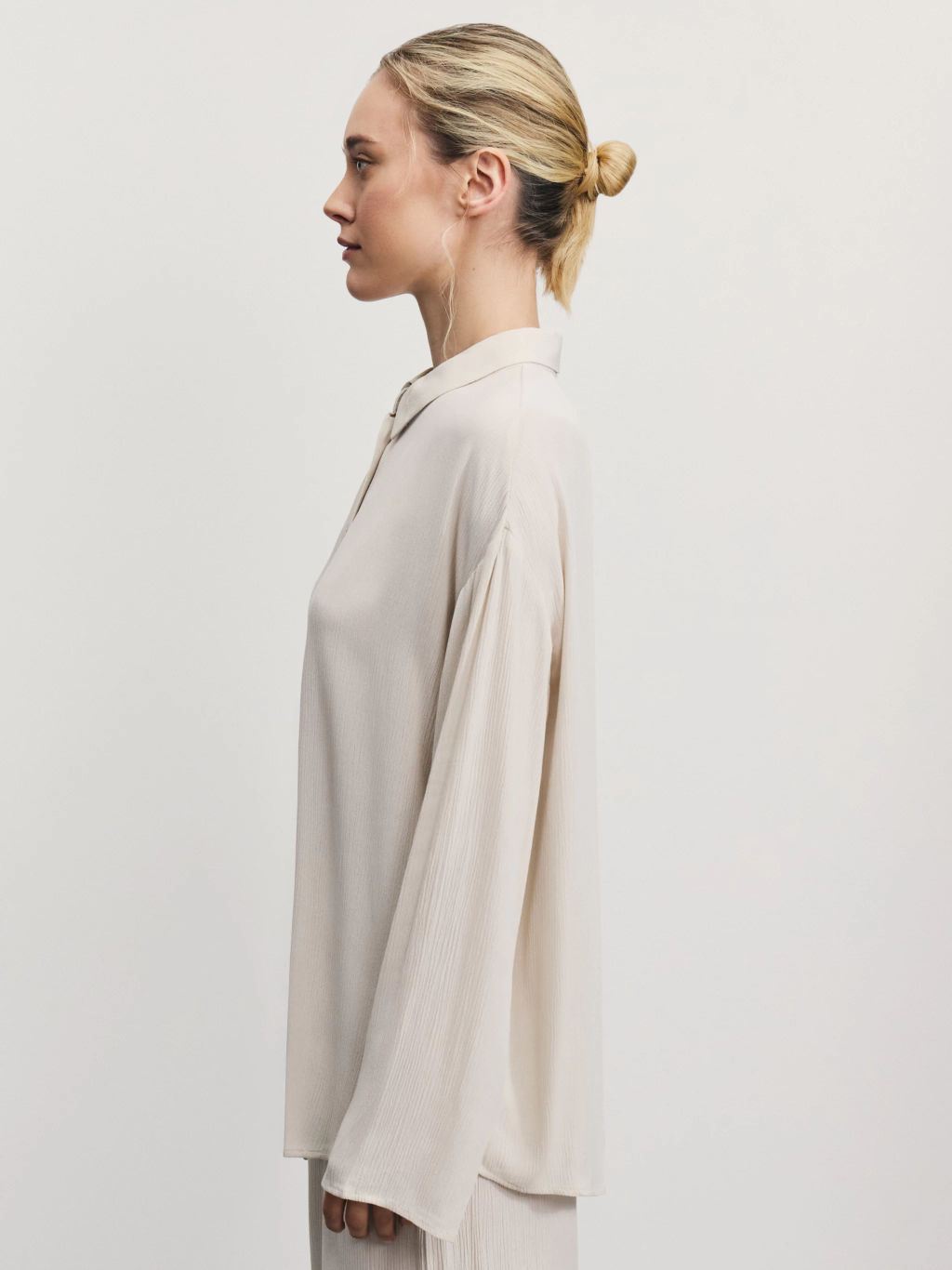 Блузка из фактурной вискозы / Zarina  фото 4