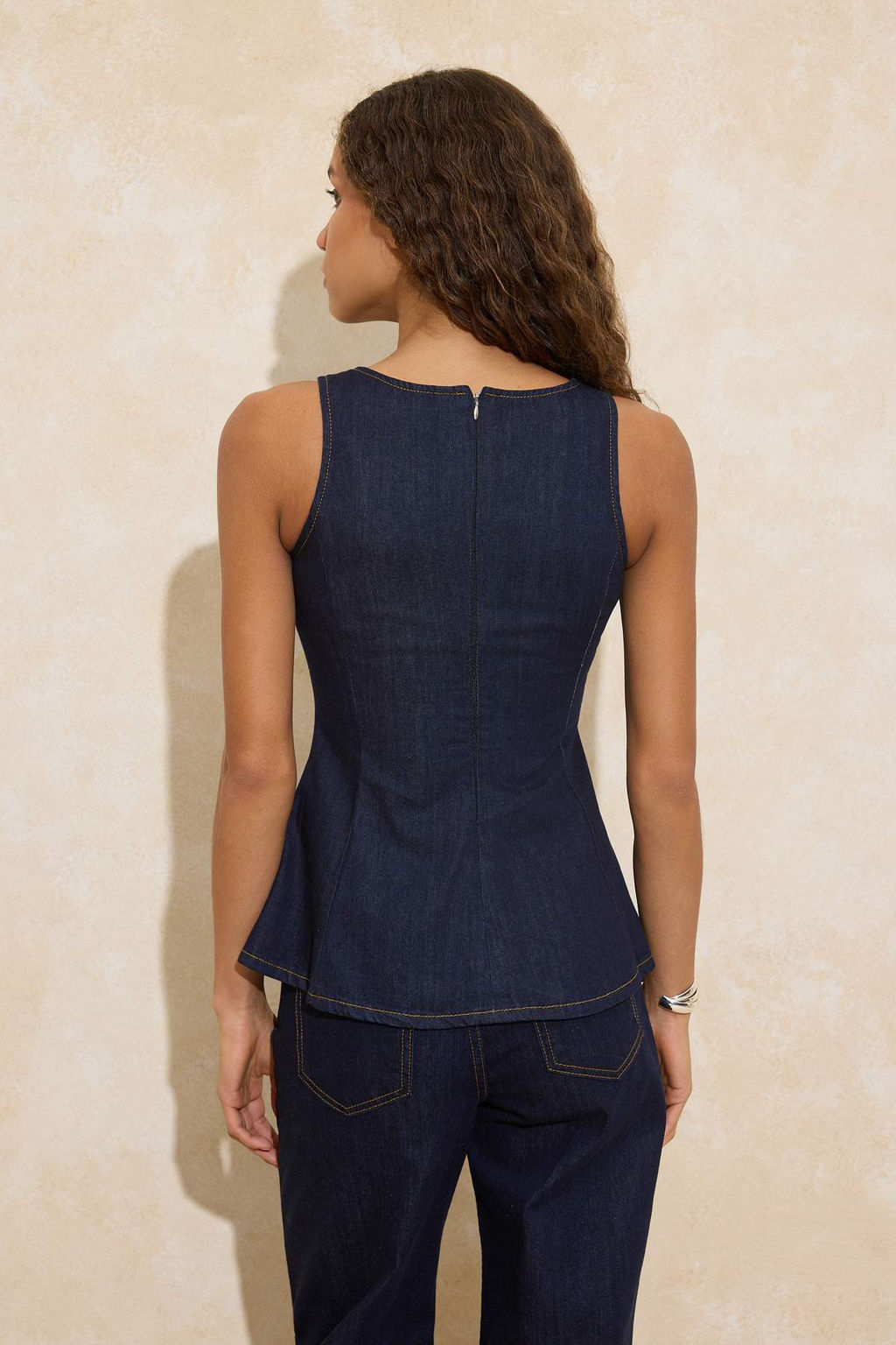 Koyu Mavi Ask?l? Peplum %100 Pamuk Denim Bluz TWOSS26BZ00196