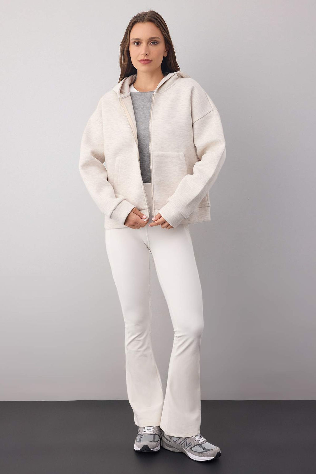 Wardrobe Essentials Bej Melanj Oversize Kapusonlu Orme Sweatshirt |TWOAW26SW00018 - Trendyolmilla фото 3