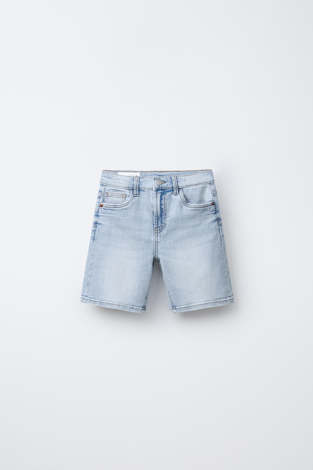 STRAIGHT DENIM BERMUDA SHORTS