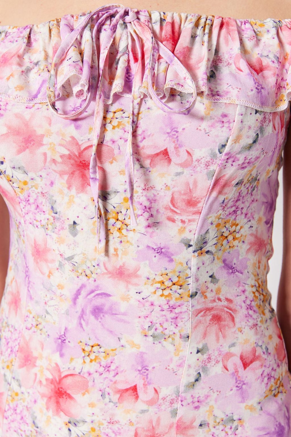 TRENDYOLMILLA Mor Cicek Desenli A Kesim Carmen Yaka Form Midi Dokuma Elbise TWOSS23EL01243