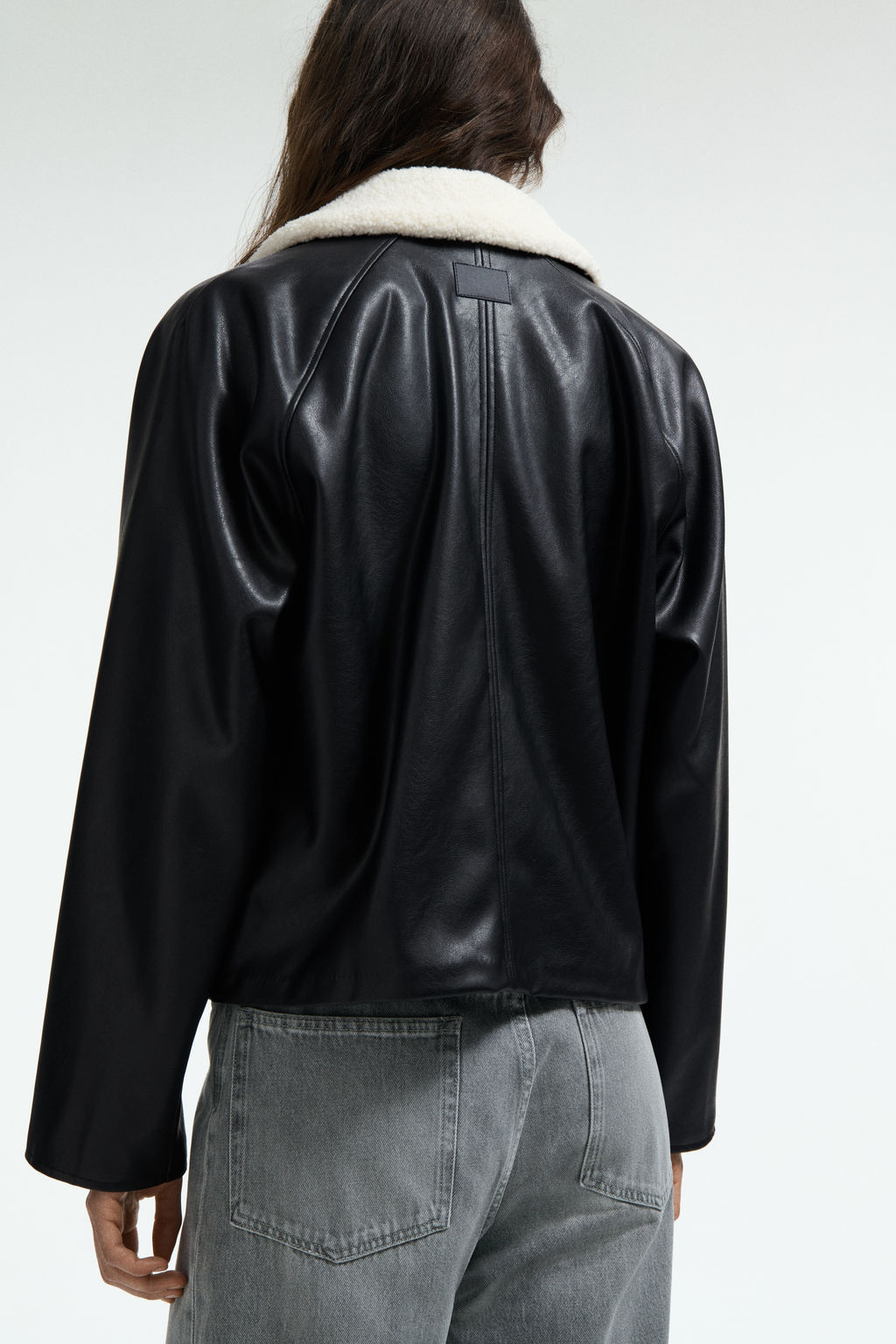 Chaqueta con cuello de borreguito - H&m фото 4