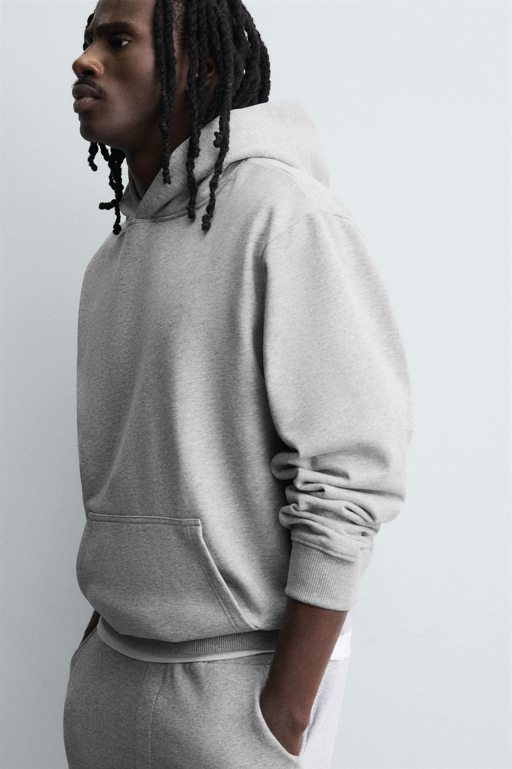 SUDADERA CAPUCHA B?SICA / Gris vigor? - Zara фото 6