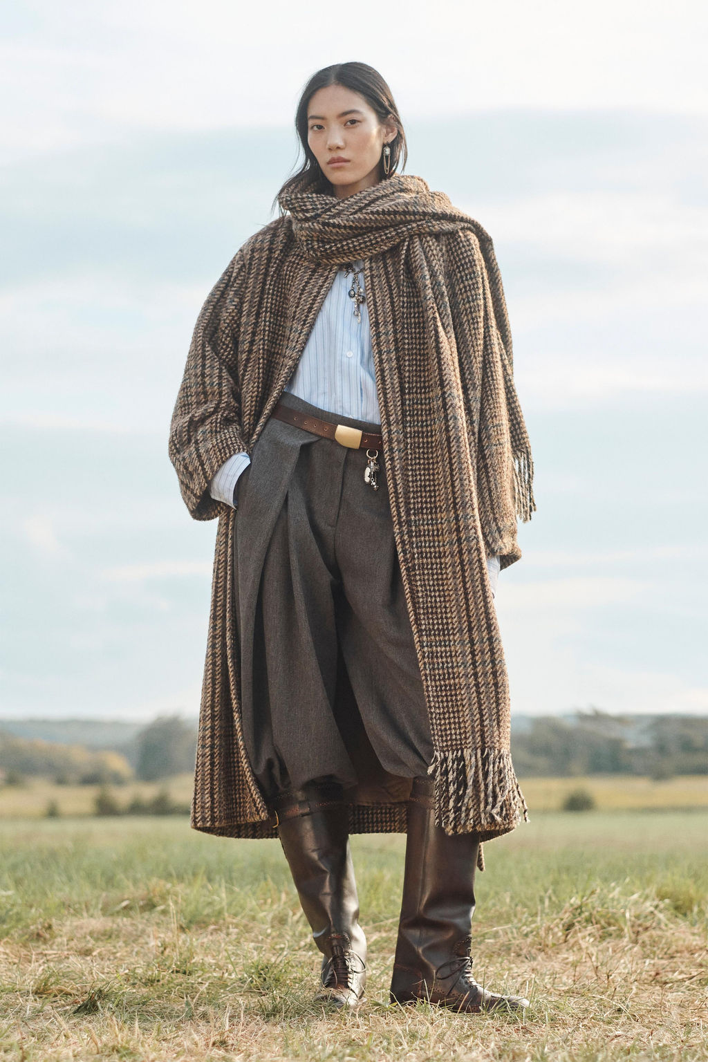 LIMITED EDITION VOLUME TROUSERS WITH PLEATS AND WOOL - Zara фото 5