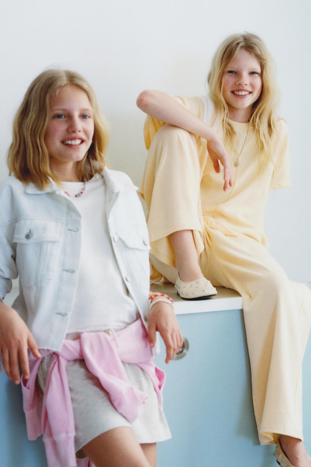 CONJUNTO CAMISETA Y PANTAL?N WIDE LEG LISOS / Amarillo - Zara фото 11