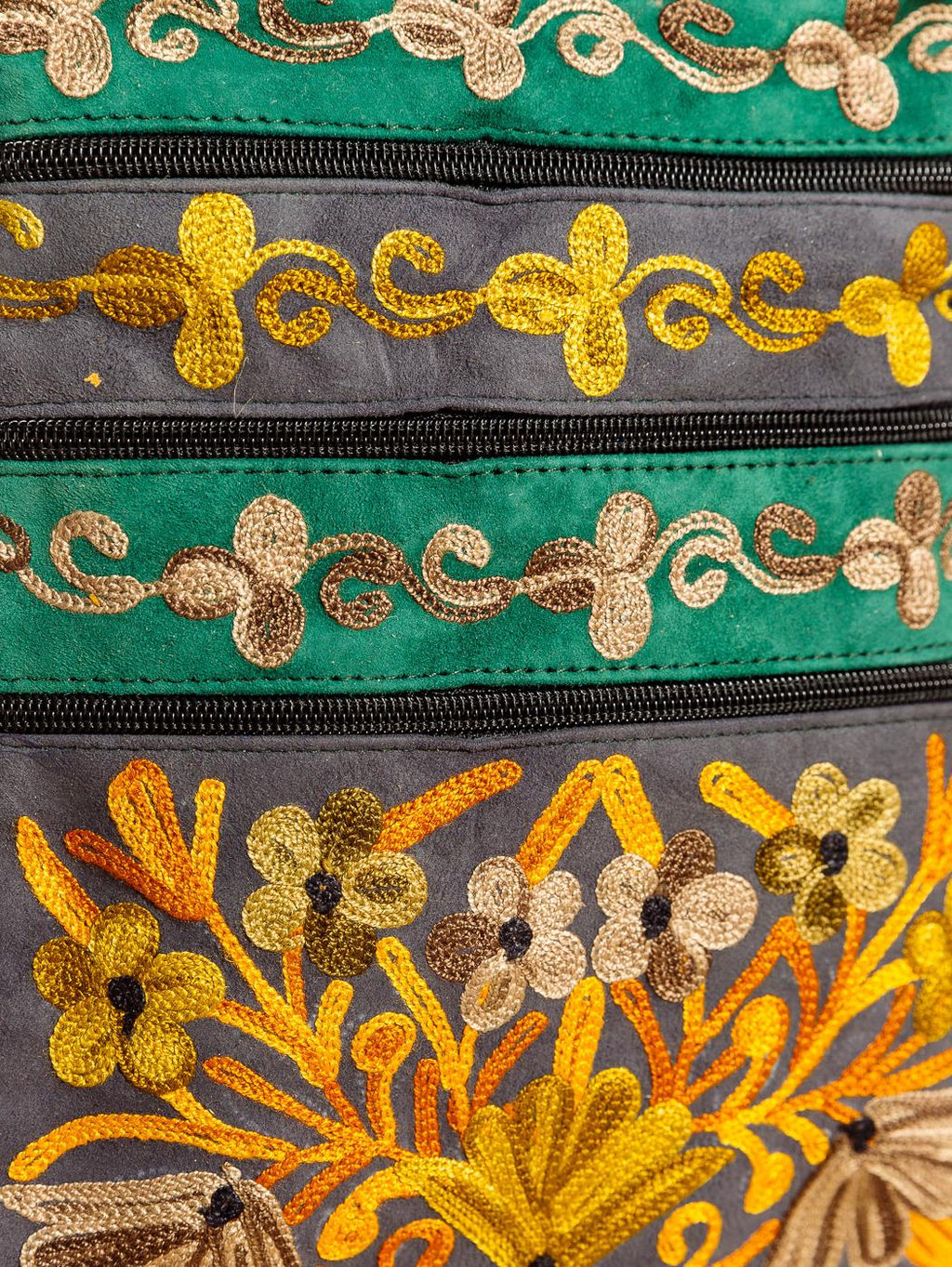 Сумка замшевая в ассортименте через плечо1107/45 - Ганг фото 2