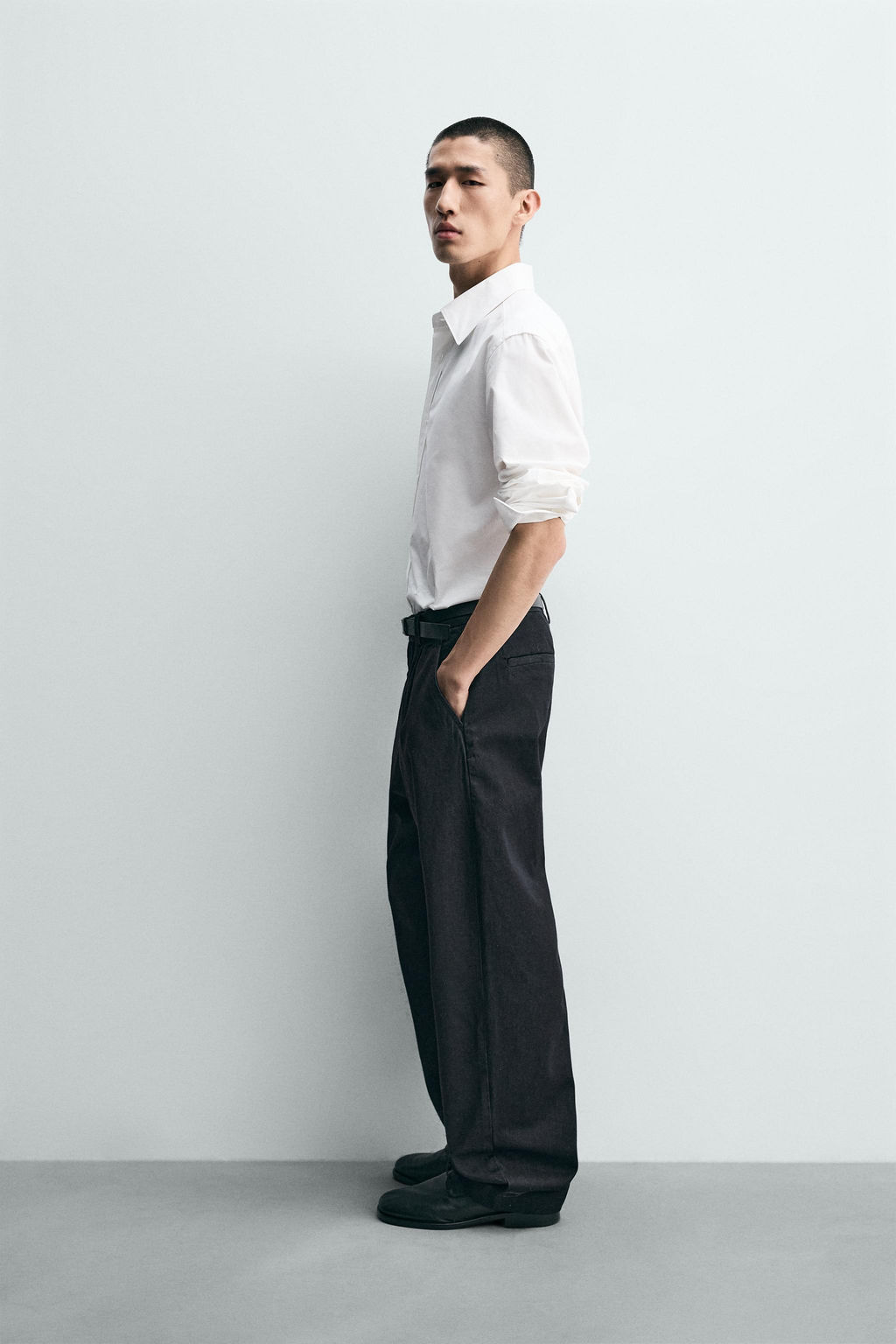 PANTAL?N CHINO DENIM PLIEGUES / ?ndigo - Zara фото 4