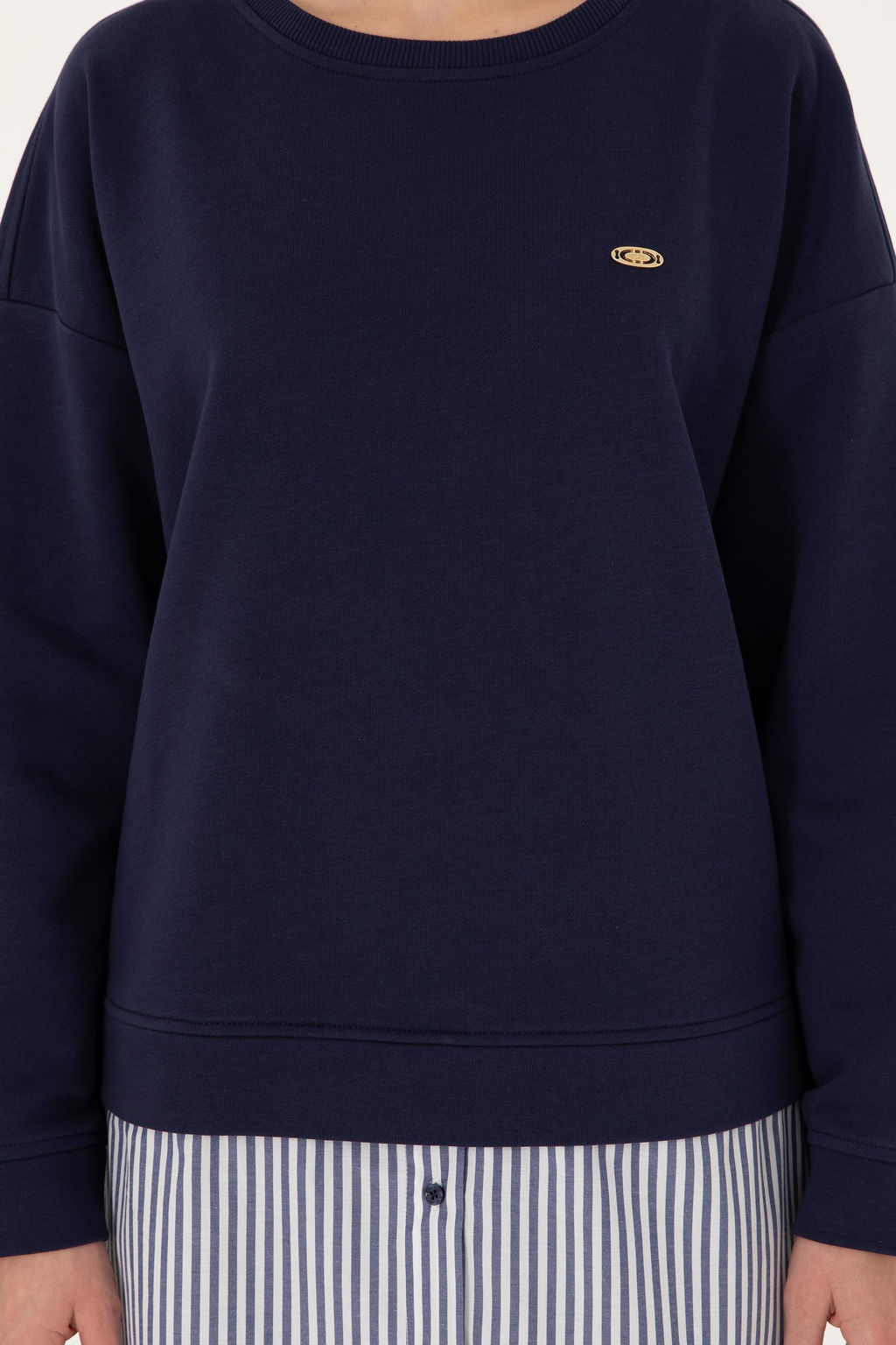 Kad_n Lacivert G_mlek Detayl_ Bisiklet Yaka Sweatshirt