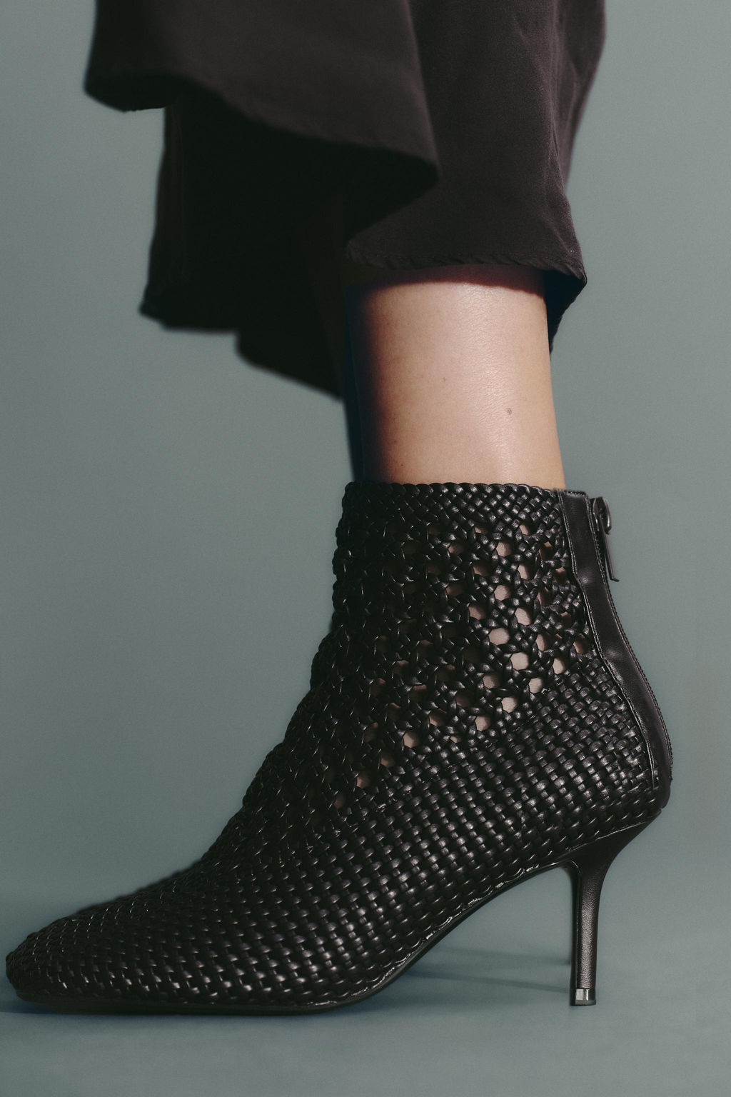 BRAIDED HEELED ANKLE BOOTS - Zara фото 8