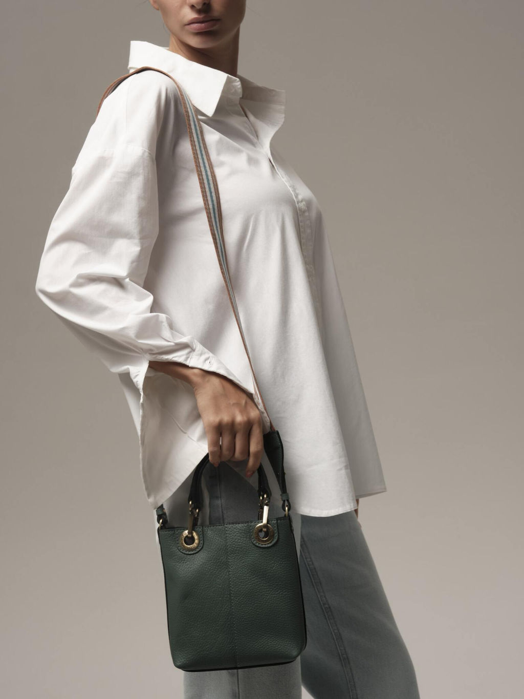 Сумка кожаная кросс-боди Deboro 30347 минт