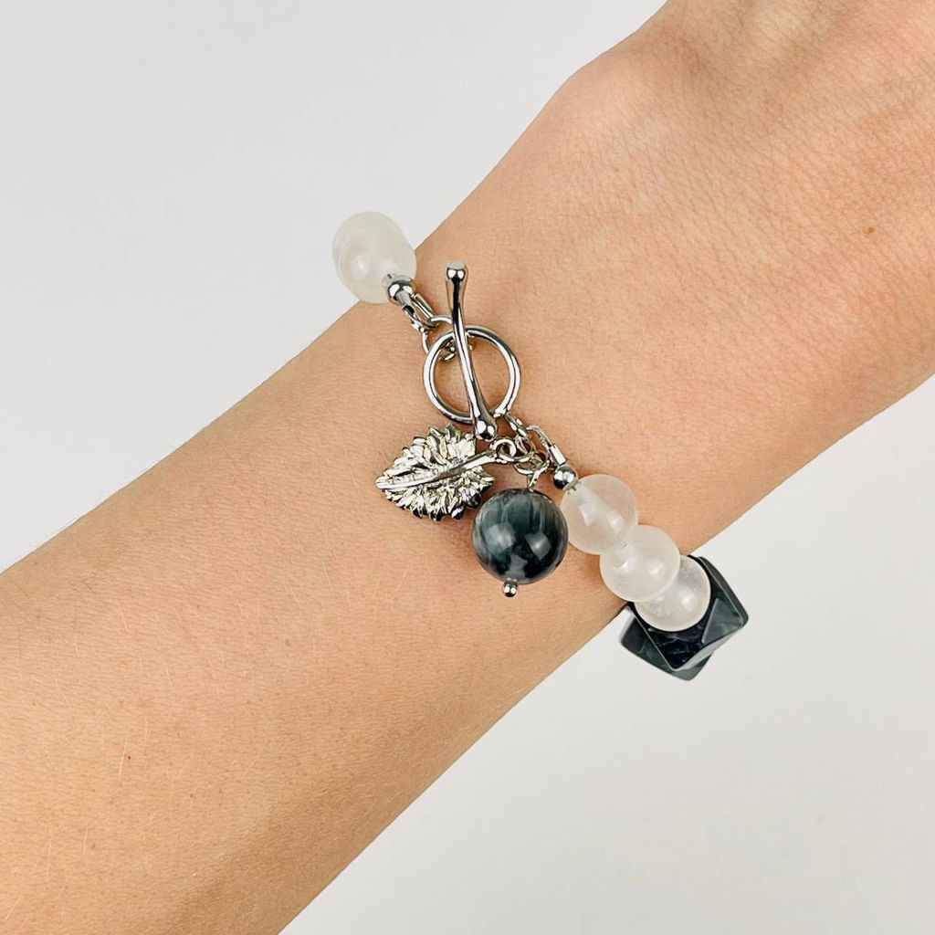 Браслет из Кварца и Соколиного глаза 17 см