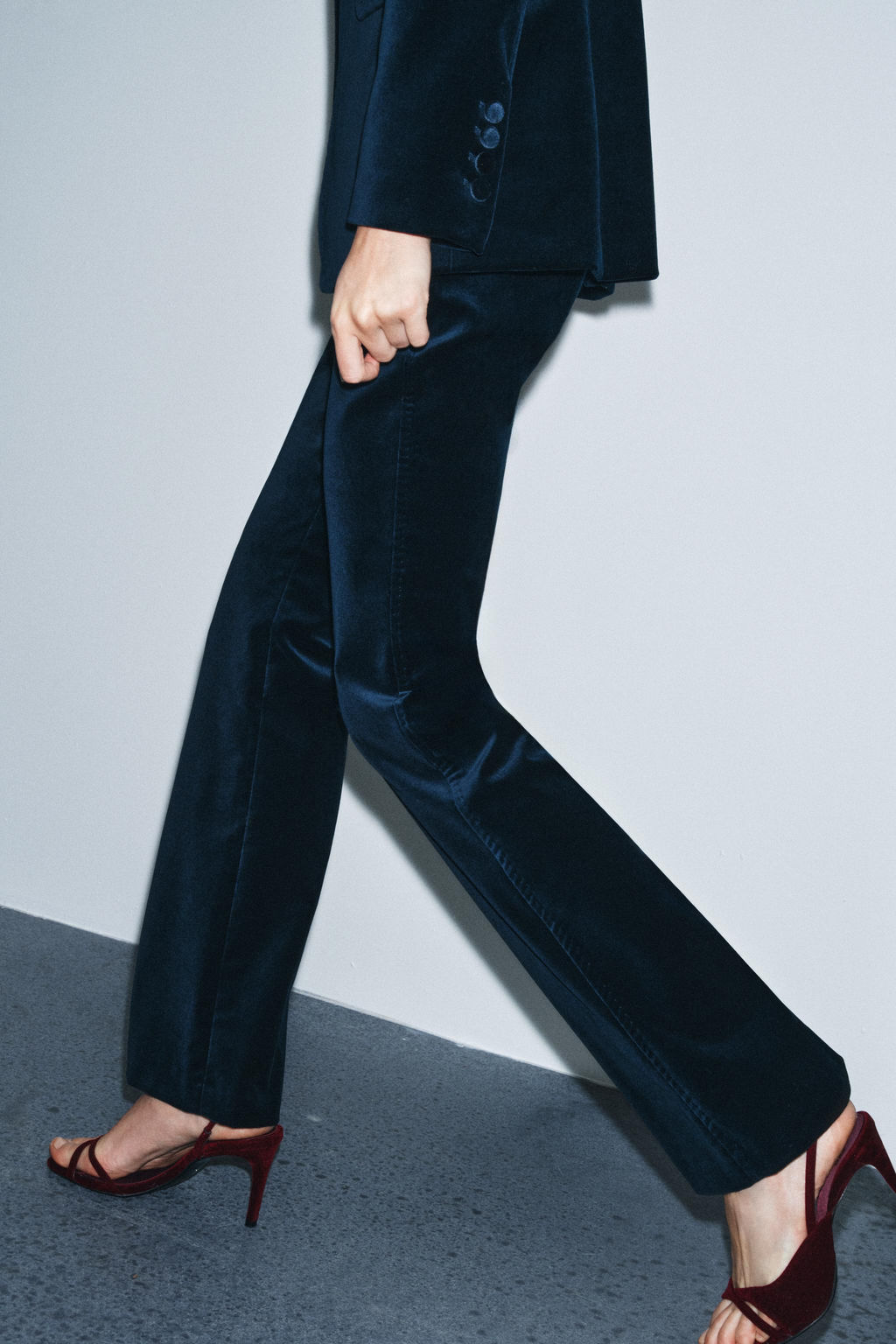FLARE VELVET TROUSERS ZW COLLECTION - Zara фото 5