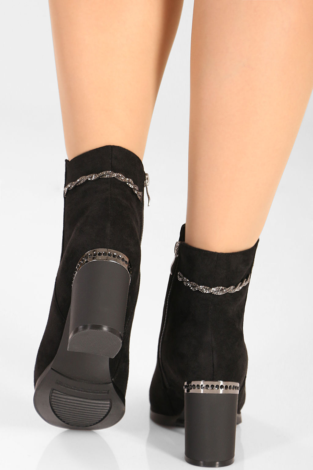 Ботинки женские