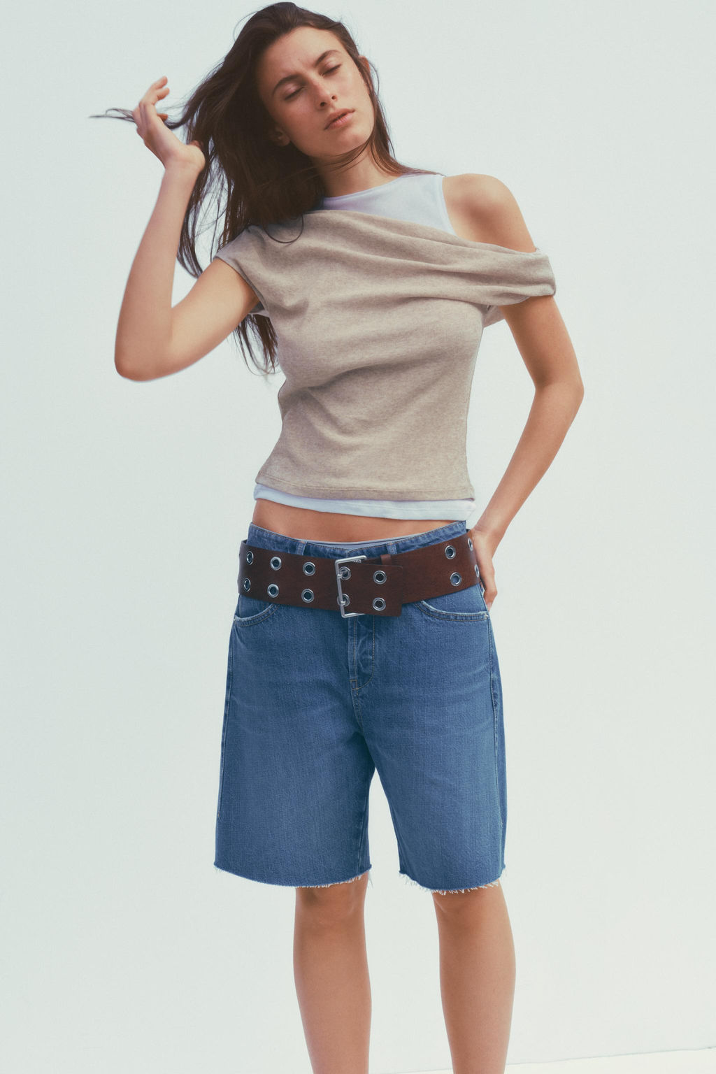 ASYMMETRIC DOUBLE T-SHIRT - Zara фото 4