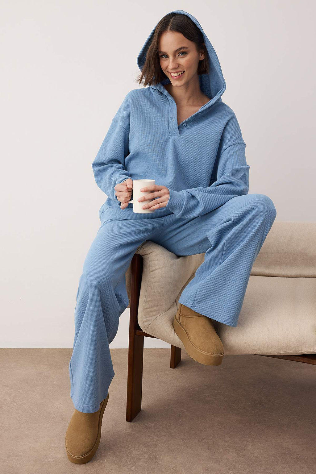 Mavi Kapusonlu Waffle Orme Pijama Tak?m? THMAW26PT00168