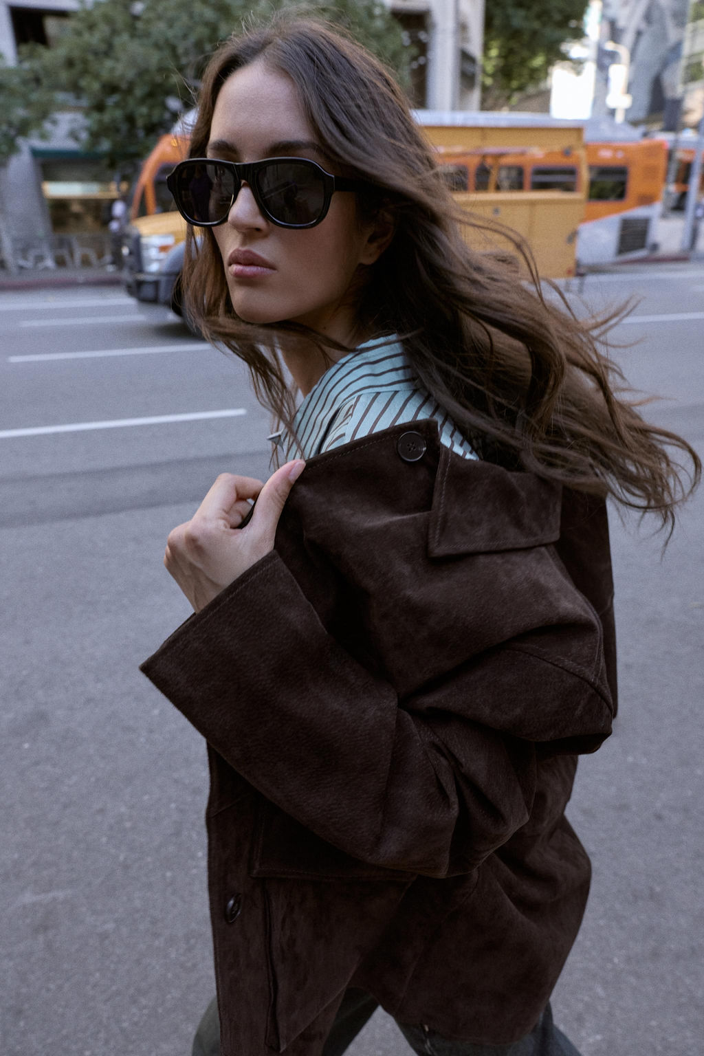 100% LEATHER SUEDE JACKET - Zara фото 6