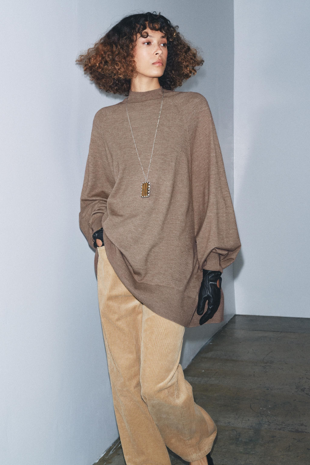 OVERSIZED HIGH NECK KNIT JUMPER - Zara фото 2