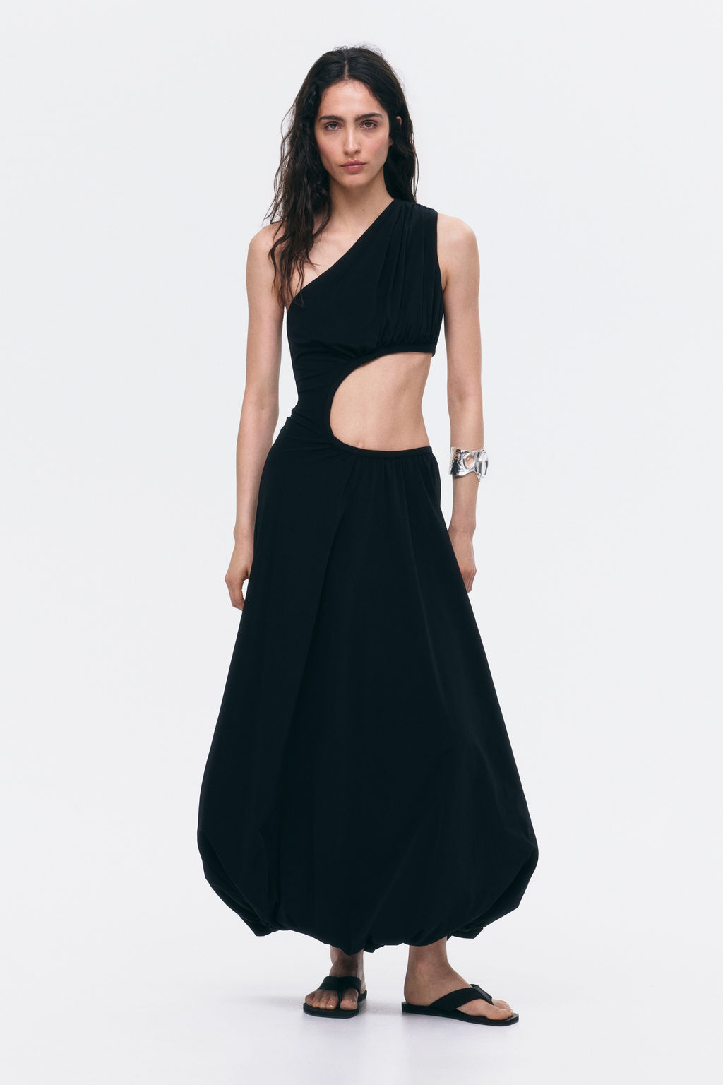 Vestido cut-out con bajo burbuja - H&m фото 2