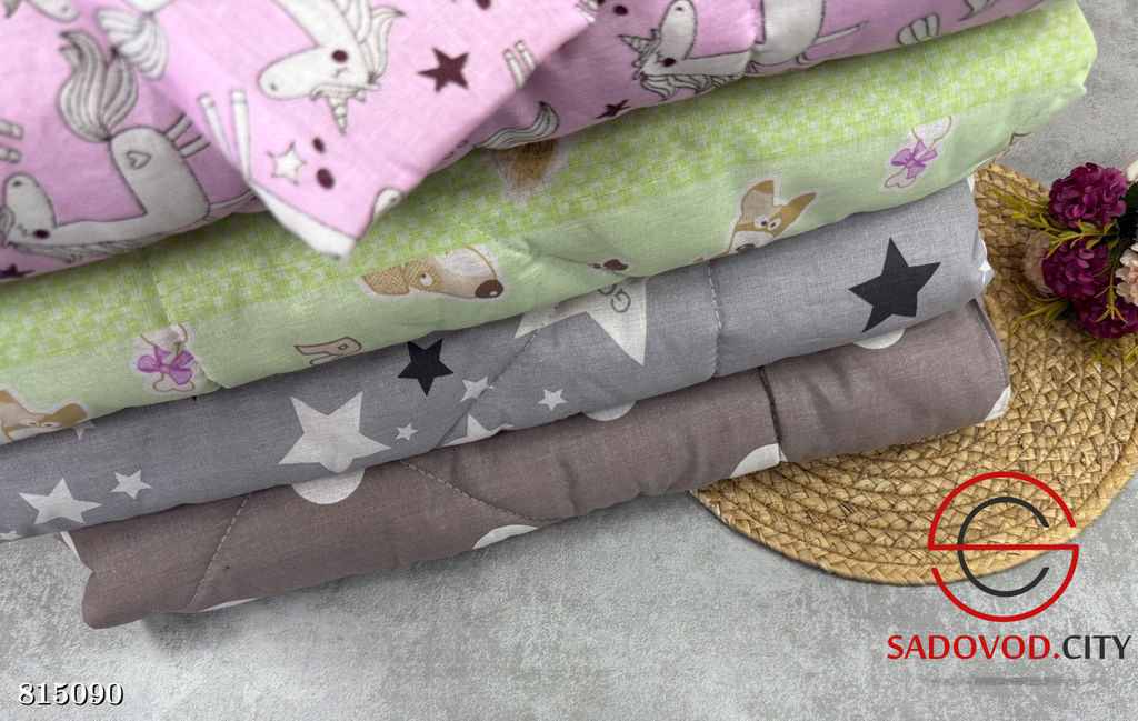 Одеяло на кроватку детское