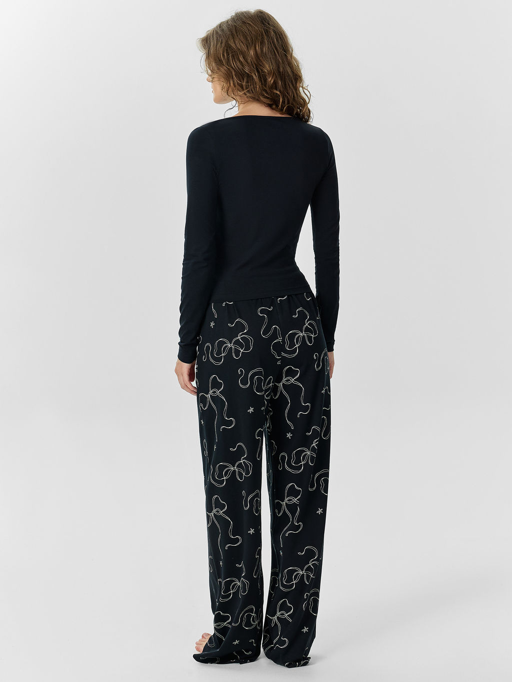 Комплект домашний женский черный с принтом - Mark formelle фото 2