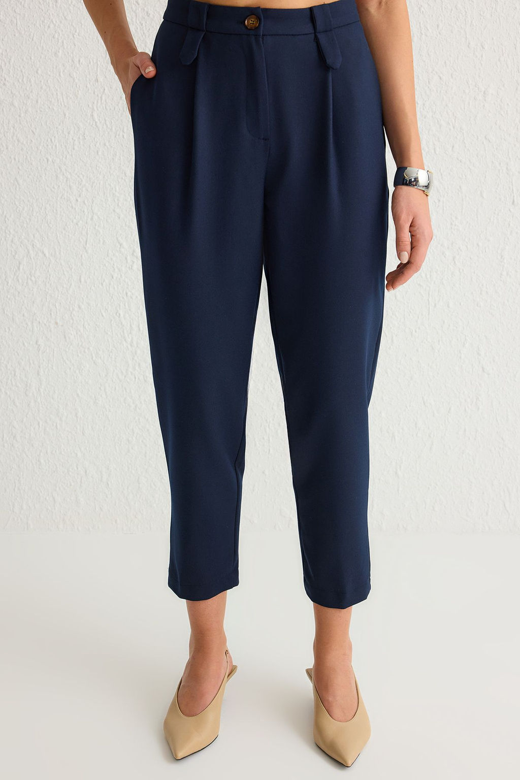 TRENDYOLMILLA Siyah Havuc Yuksek Bel Poliviskon Dokuma Kumas Pantolon TWOSS22PL0280 фото 3