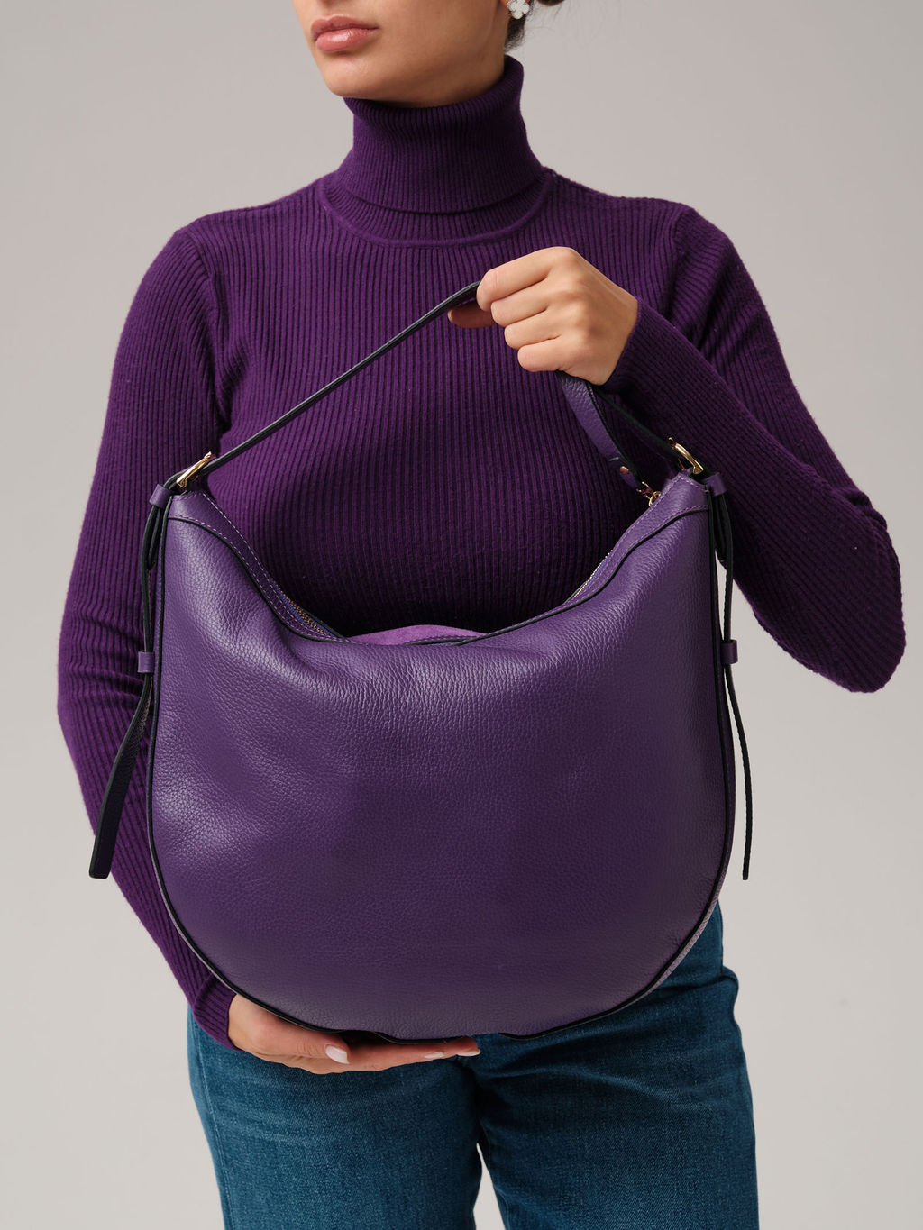 Сумка Azaro 30816 фиолетовая орхидея