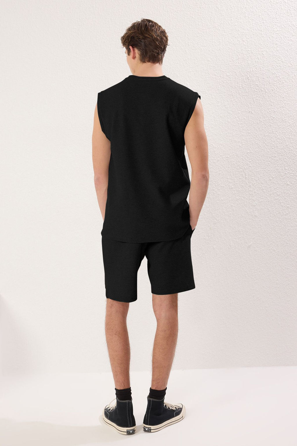 TRENDYOL MAN Gri Regular Fit Etiket Detayl? Atlet Sortlu Orme Pijama Tak?m? TMNSS25PT00028 - Trendyolmilla фото 14