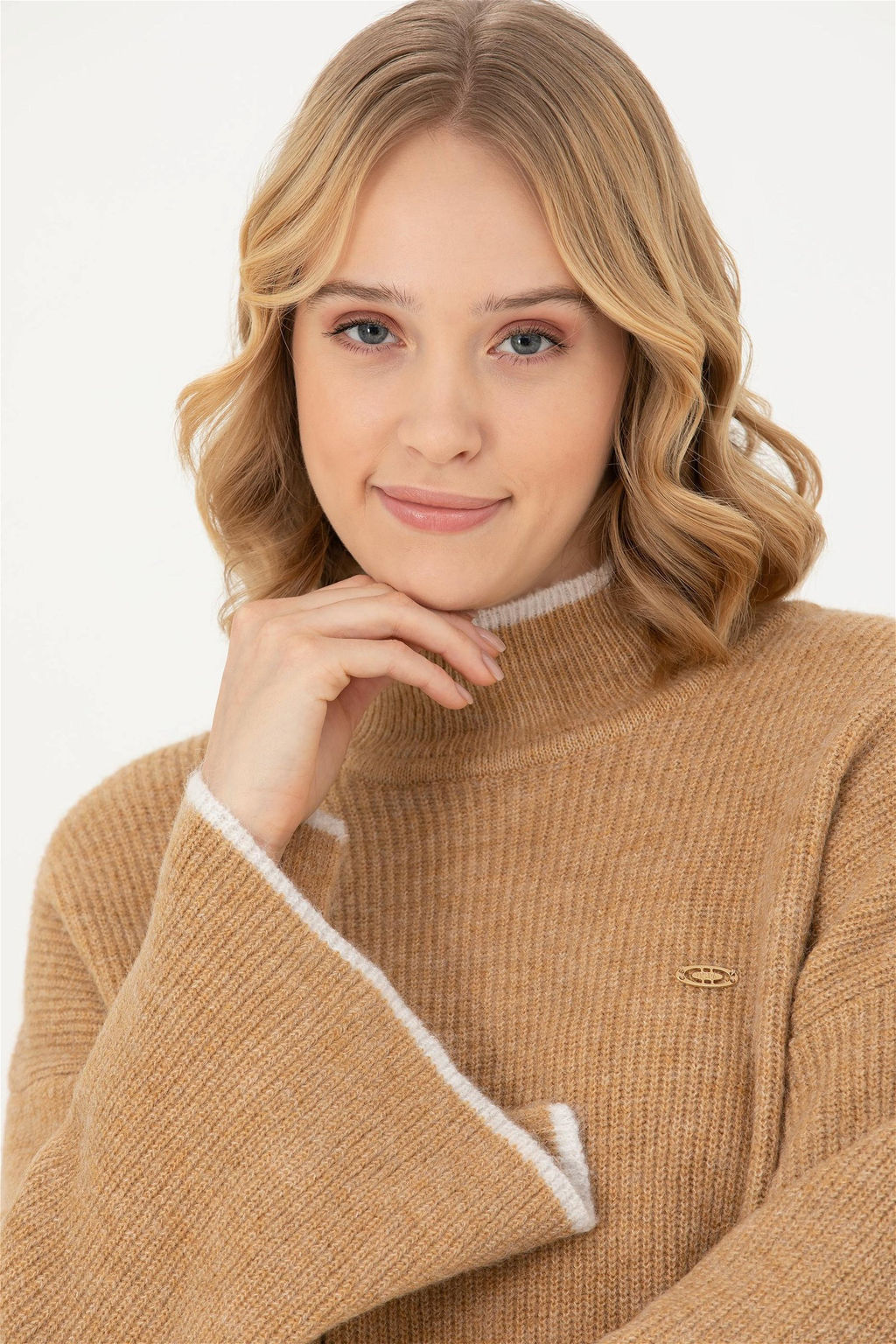Женский свитер с высоким воротником песочного цвета - U.s. polo assn фото 2