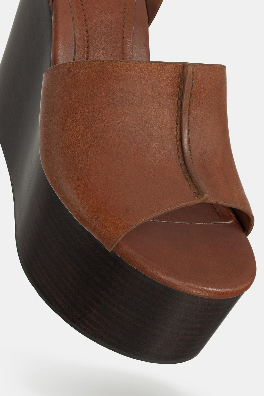 LEATHER WEDGE WITH STRAP