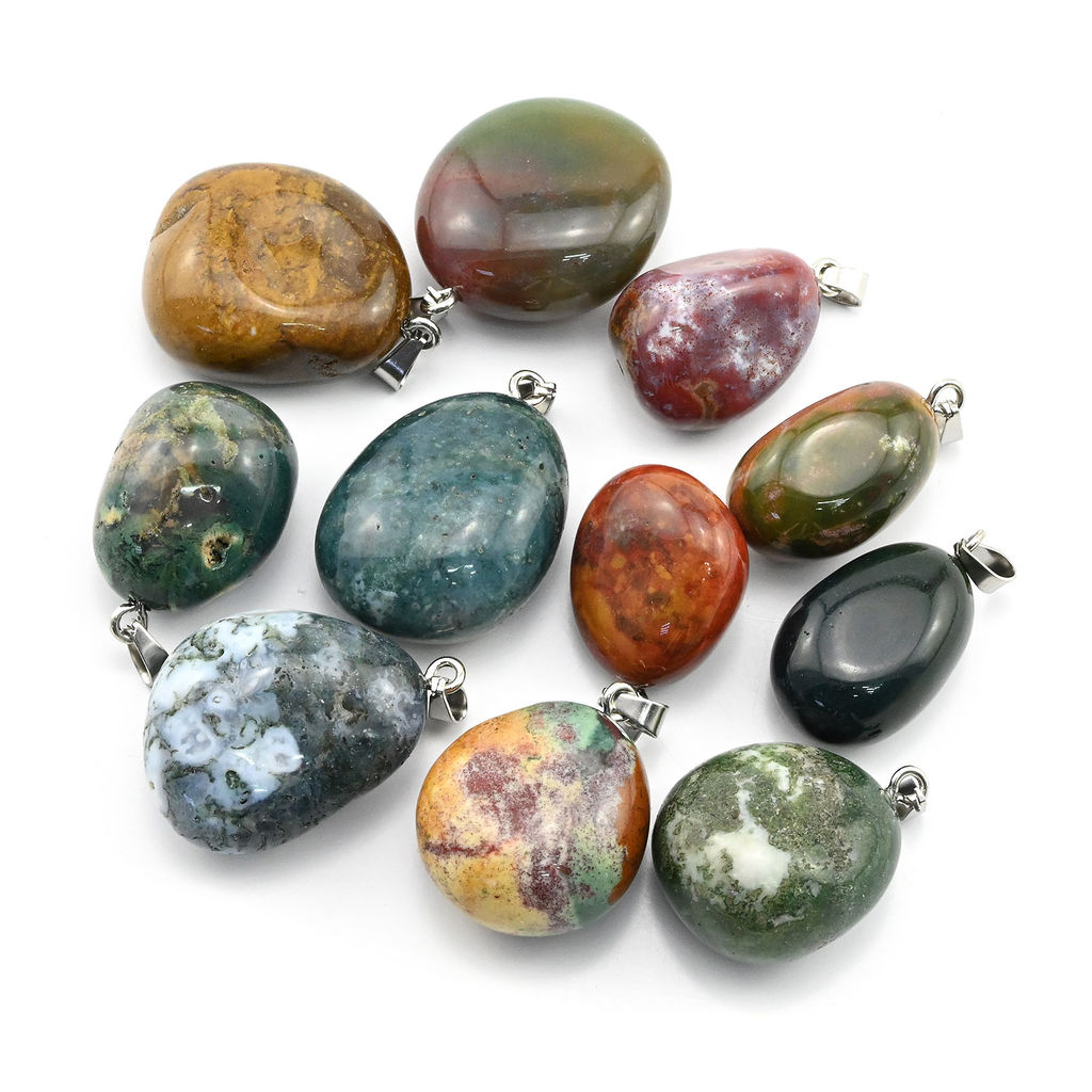 Кулон из яшмы галтовка 10*20мм.