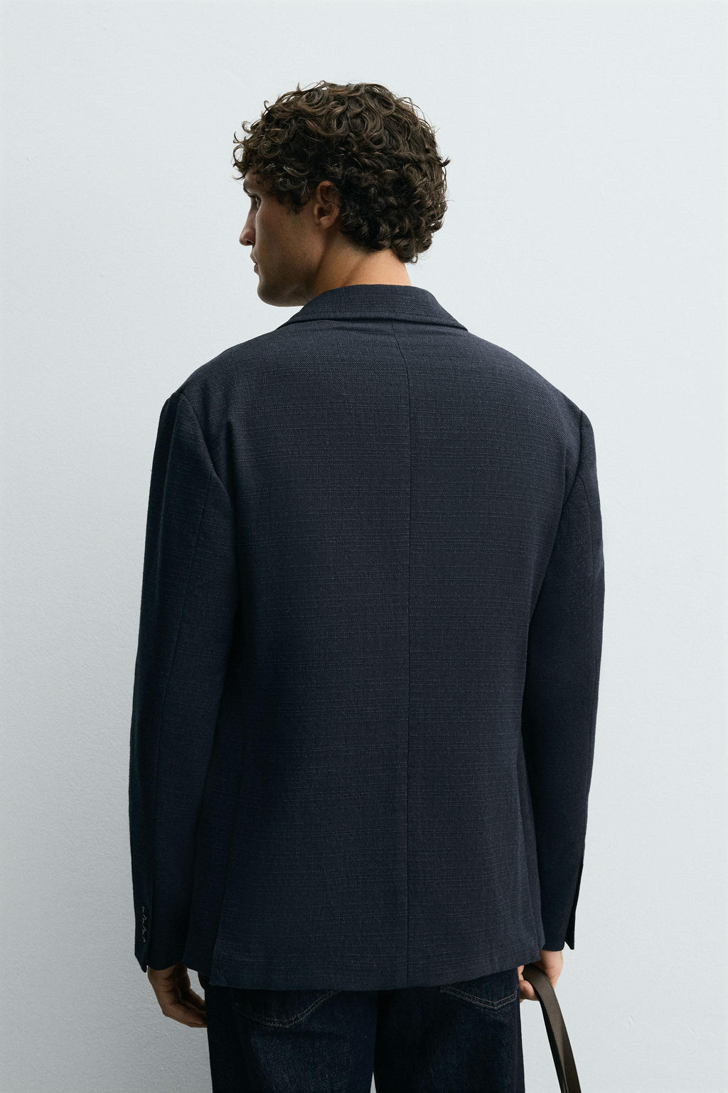 TEXTURED REGULAR FIT BLAZER - Zara фото 3