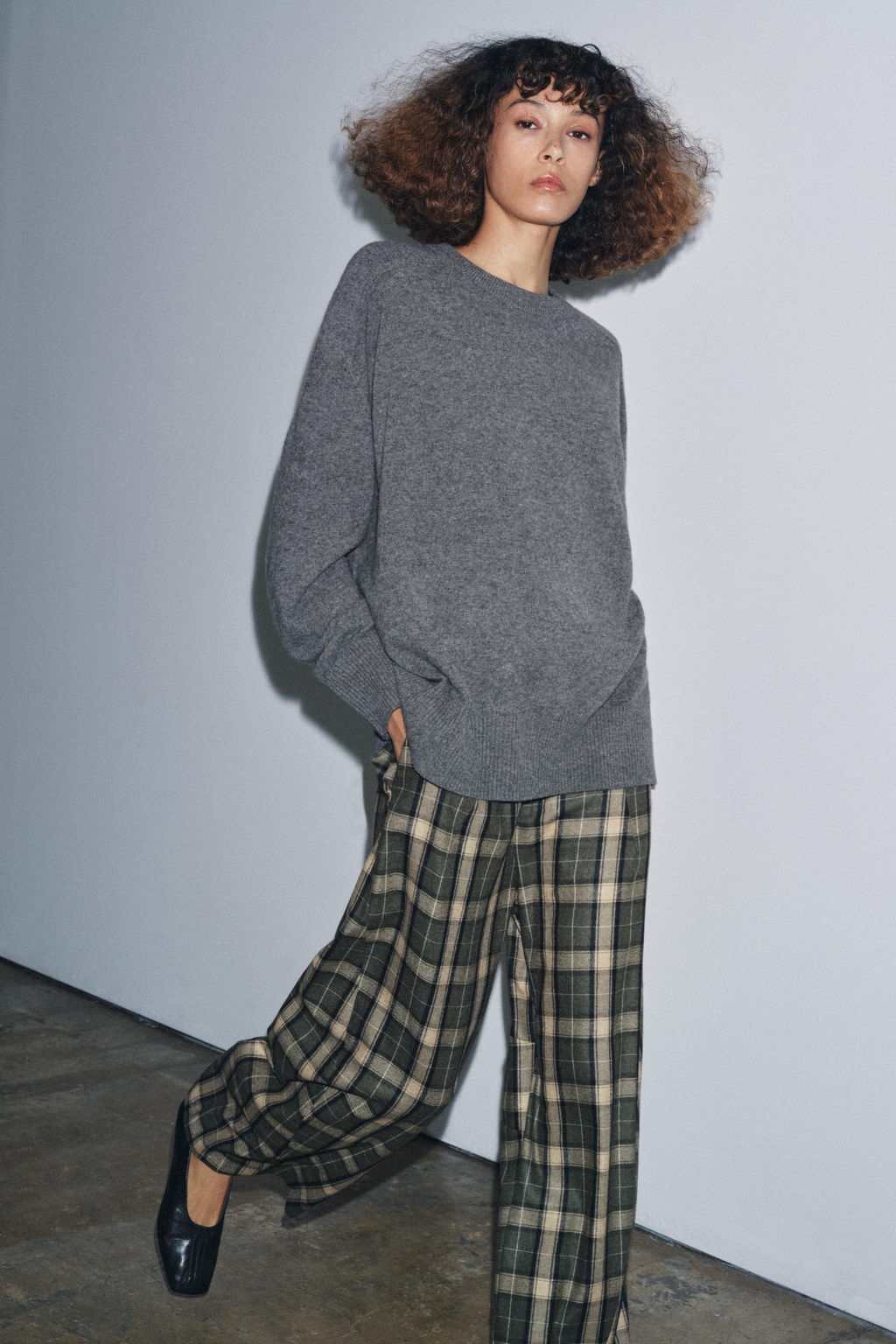 100% WOOL OVERSIZE JUMPER - Zara фото 10