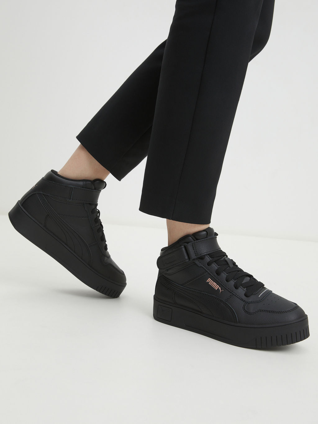 Женские высокие кеды PUMA Carina Street Mid Артикул 4153315, черный