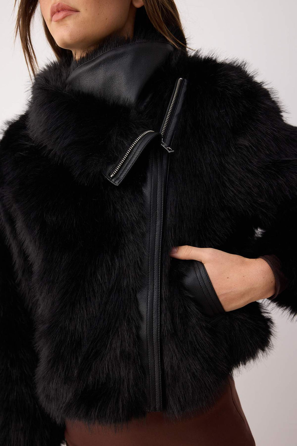 Siyah Oversize Kal?p Kurk Biker Ceket Mont TWOAW26MO00058