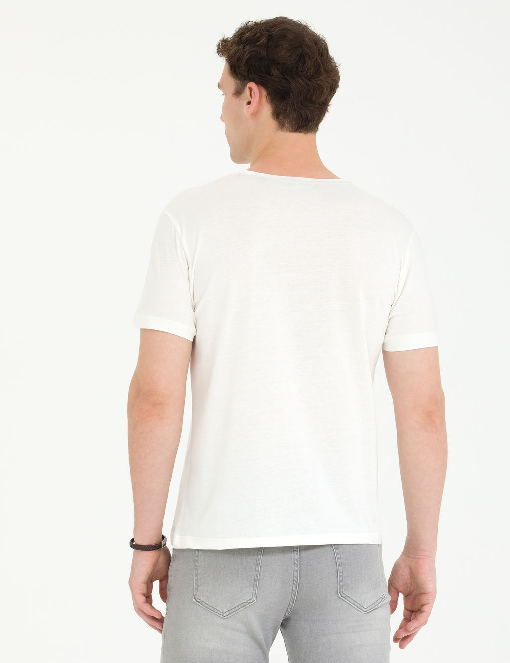 Ekru Slim Fit Bisiklet Yaka Ti__rt