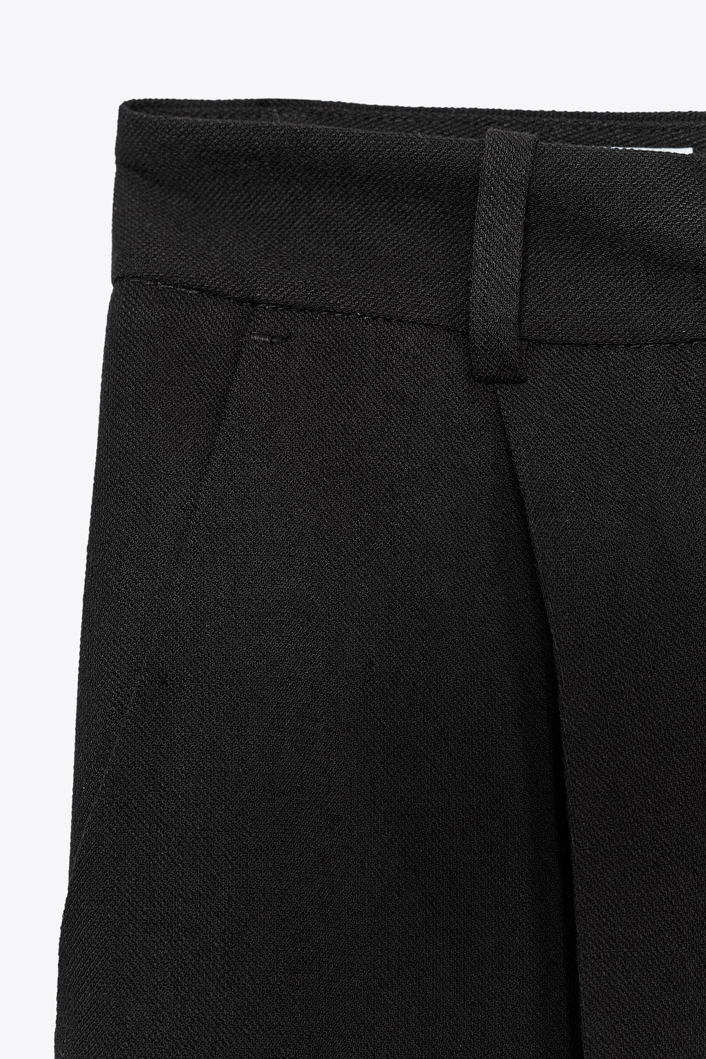 WIDE-LEG TROUSERS WITH DARTS