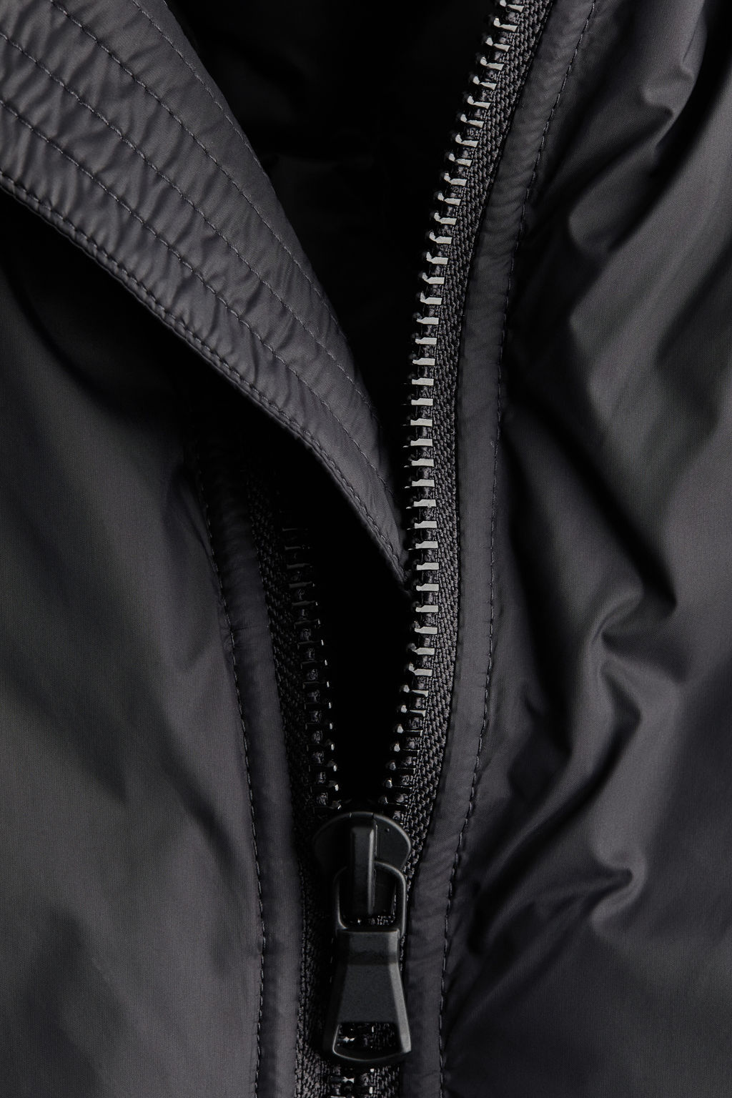 Cazadora bomber oversize de plum?n - H&m фото 7