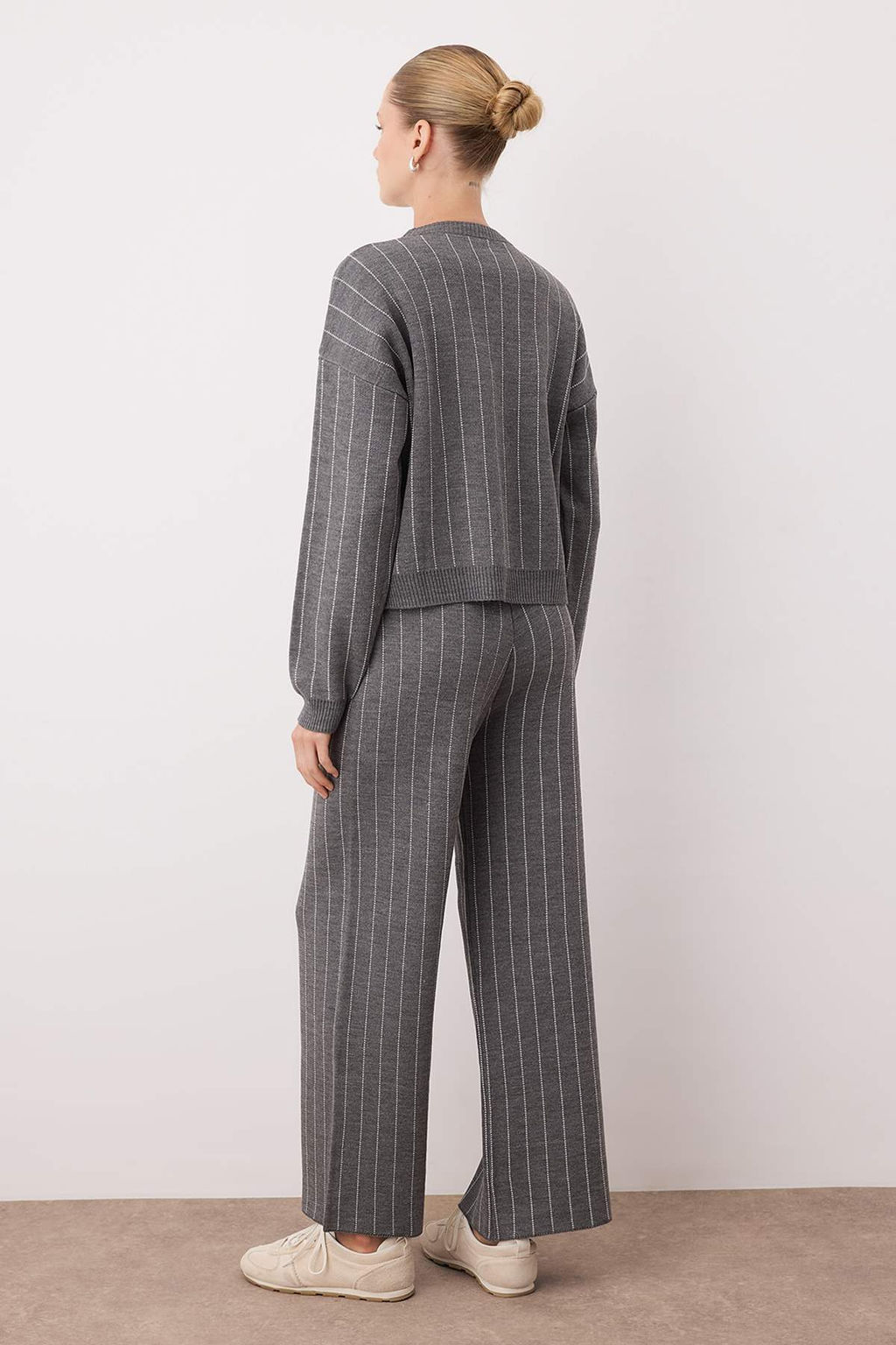 Siyah Cizgili Smart Kazak-Pantolon Triko Alt - Ust Tak?m TWOAW26AU00018 - Trendyolmilla фото 8