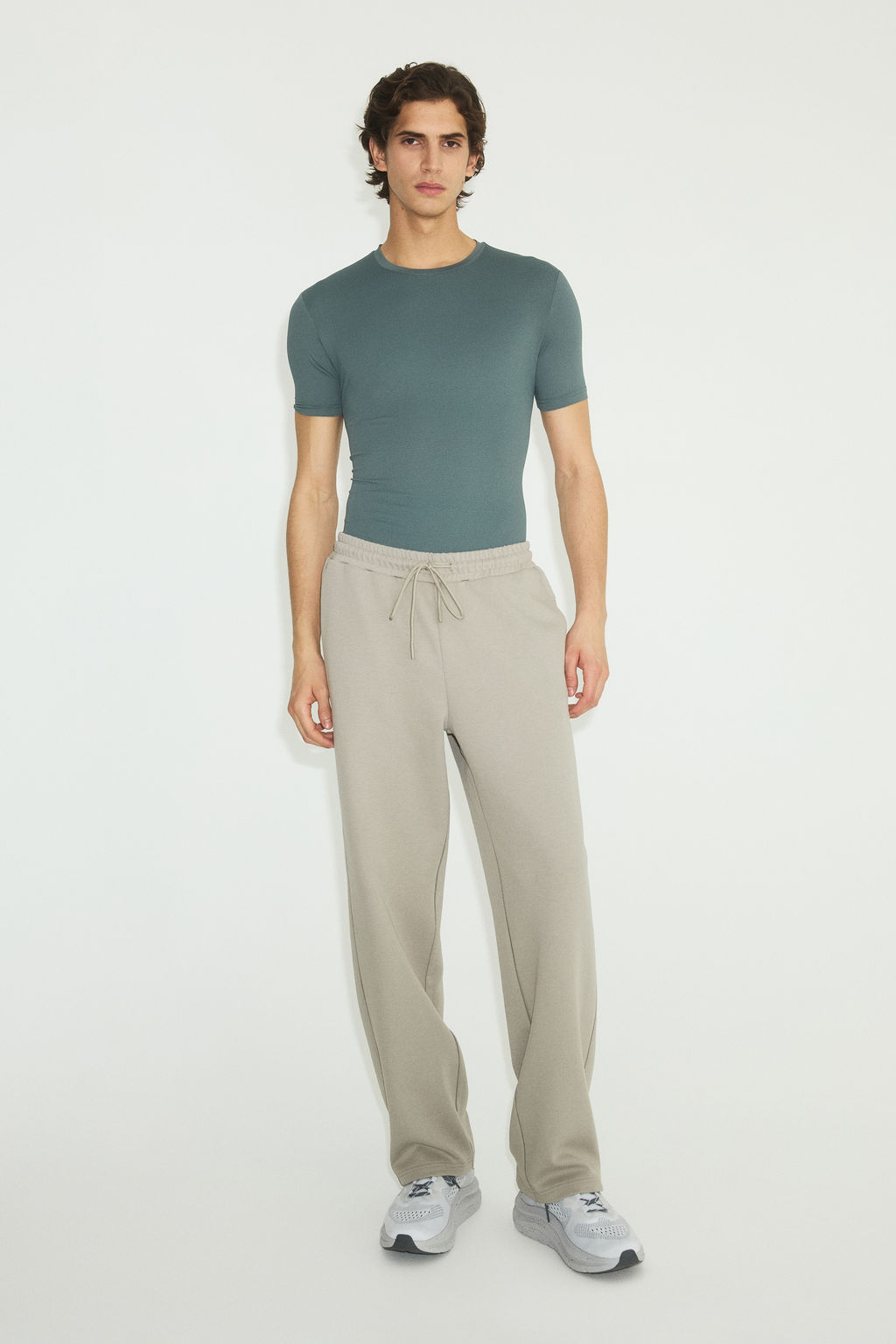 Camiseta de deporte con DryMove Muscle Fit - H&m фото 10