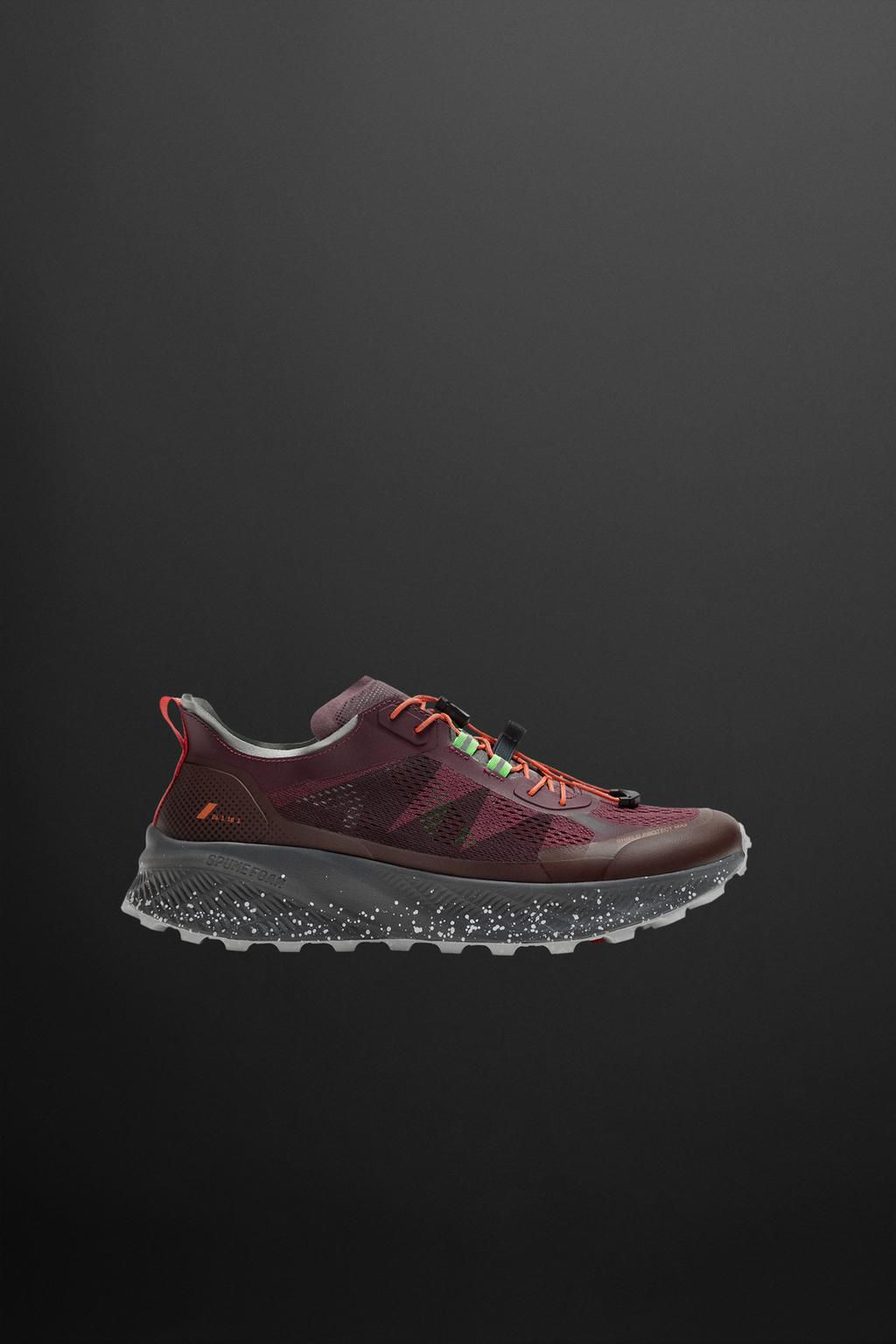 RUNNING TRAINERS