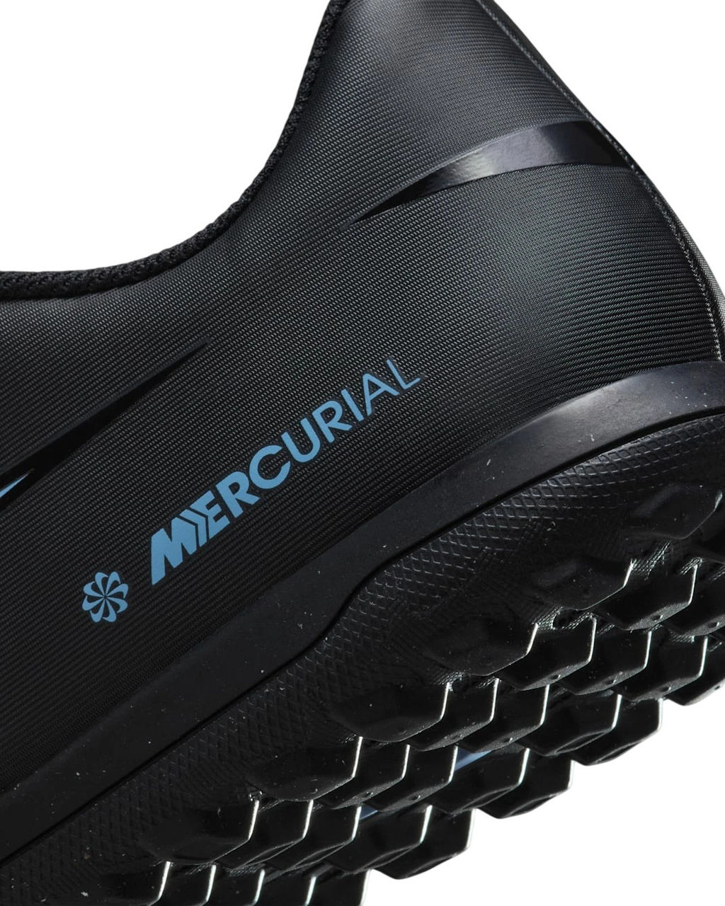 Бутсы взрослые