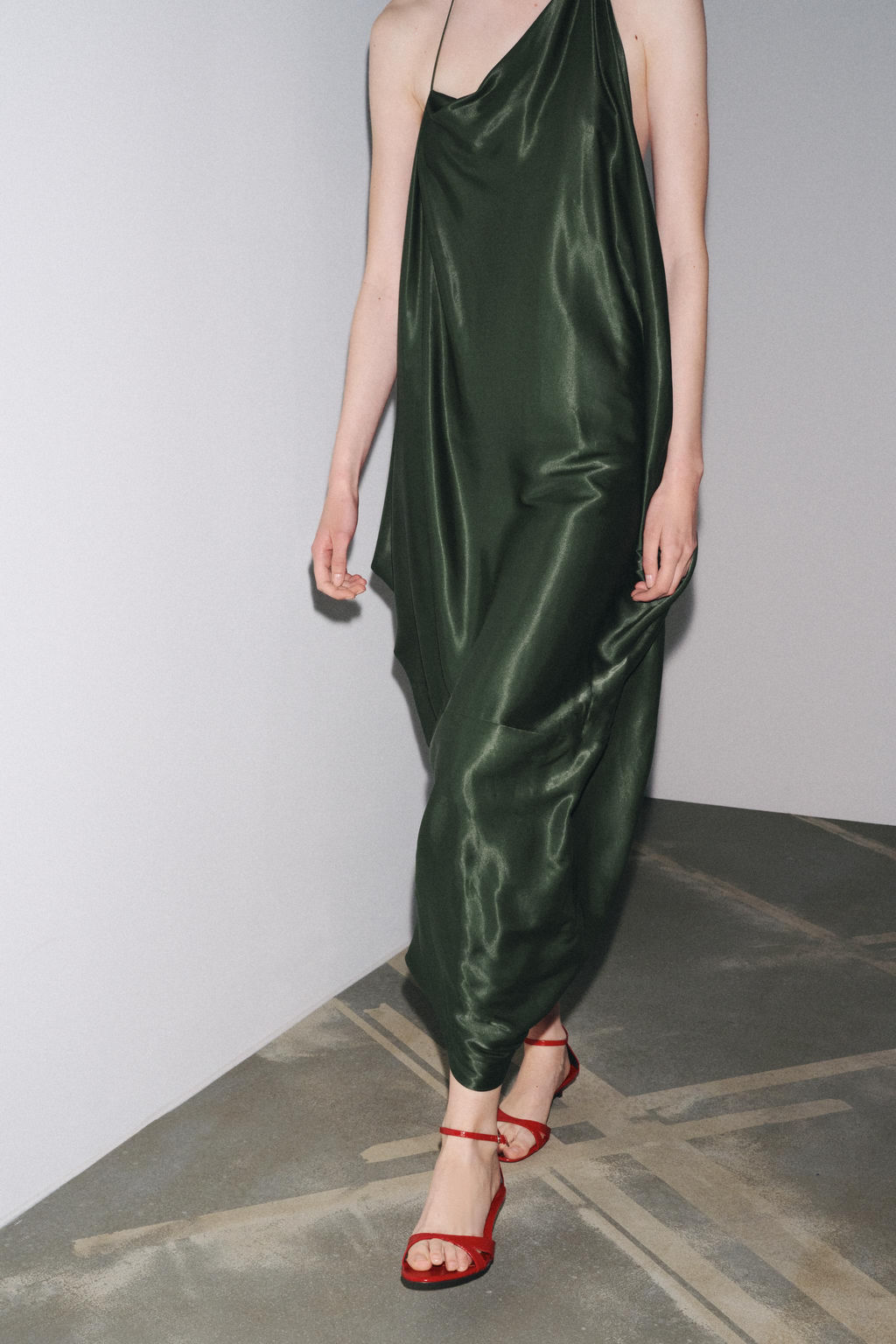 ZW COLLECTION ASYMMETRIC SATIN DRESS - Zara фото 14