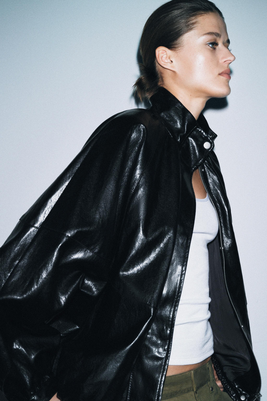 CHAQUETA BOMBER EFECTO PIEL ZW COLLECTION / Negro